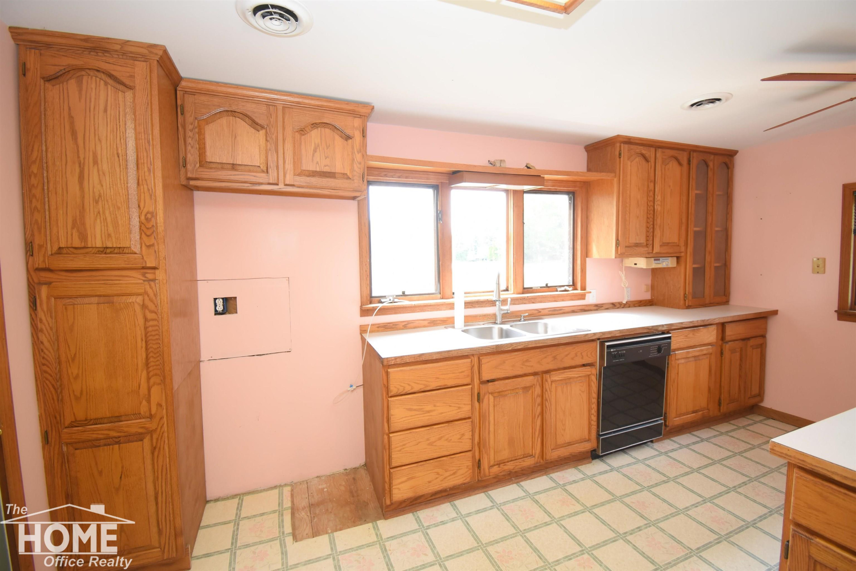 4512 N Carland Road, Elsie, MI 48831 — Photo 9