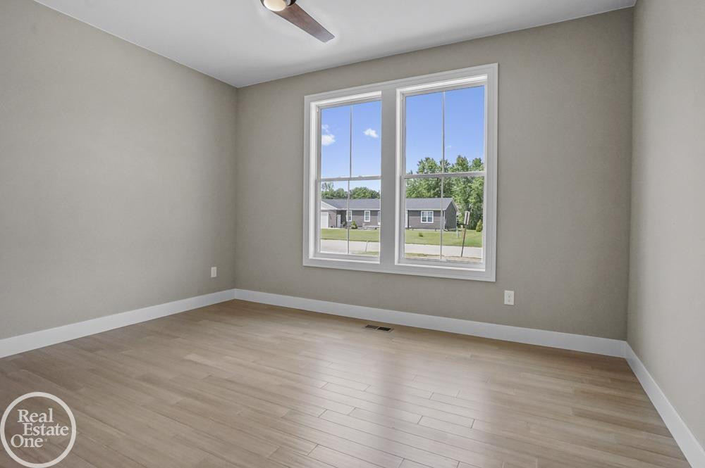 8439 Swan Court, MI — Photo 30