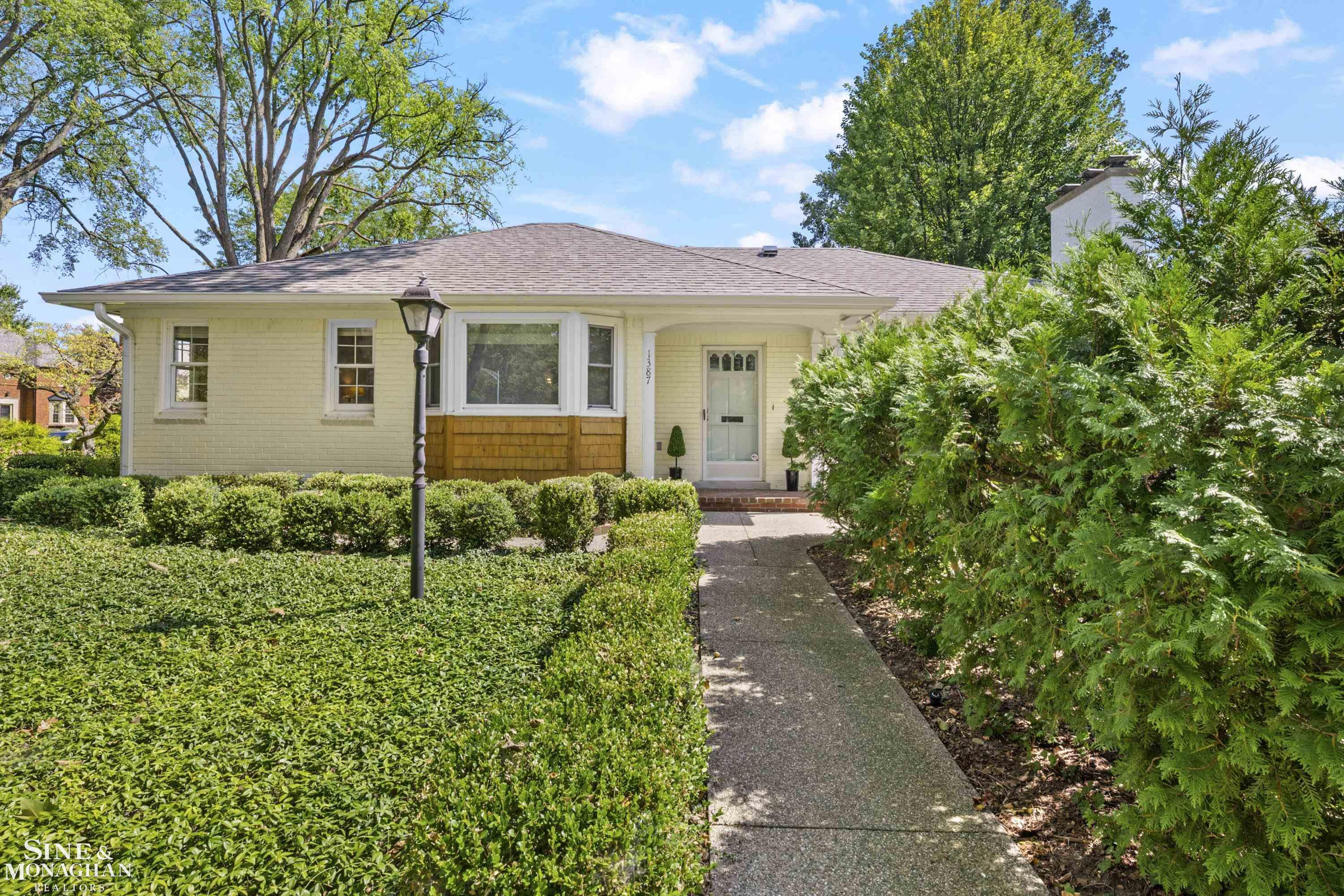 1387 Kensington Road, Grosse Pointe Park, MI 48230 — front exterior