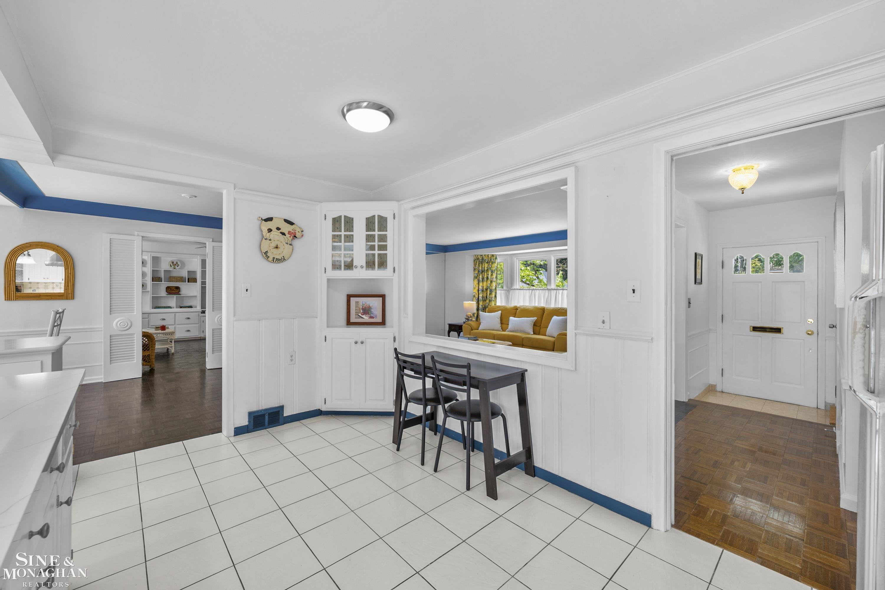 1387 Kensington Road, Grosse Pointe Park, MI 48230 — Photo 9