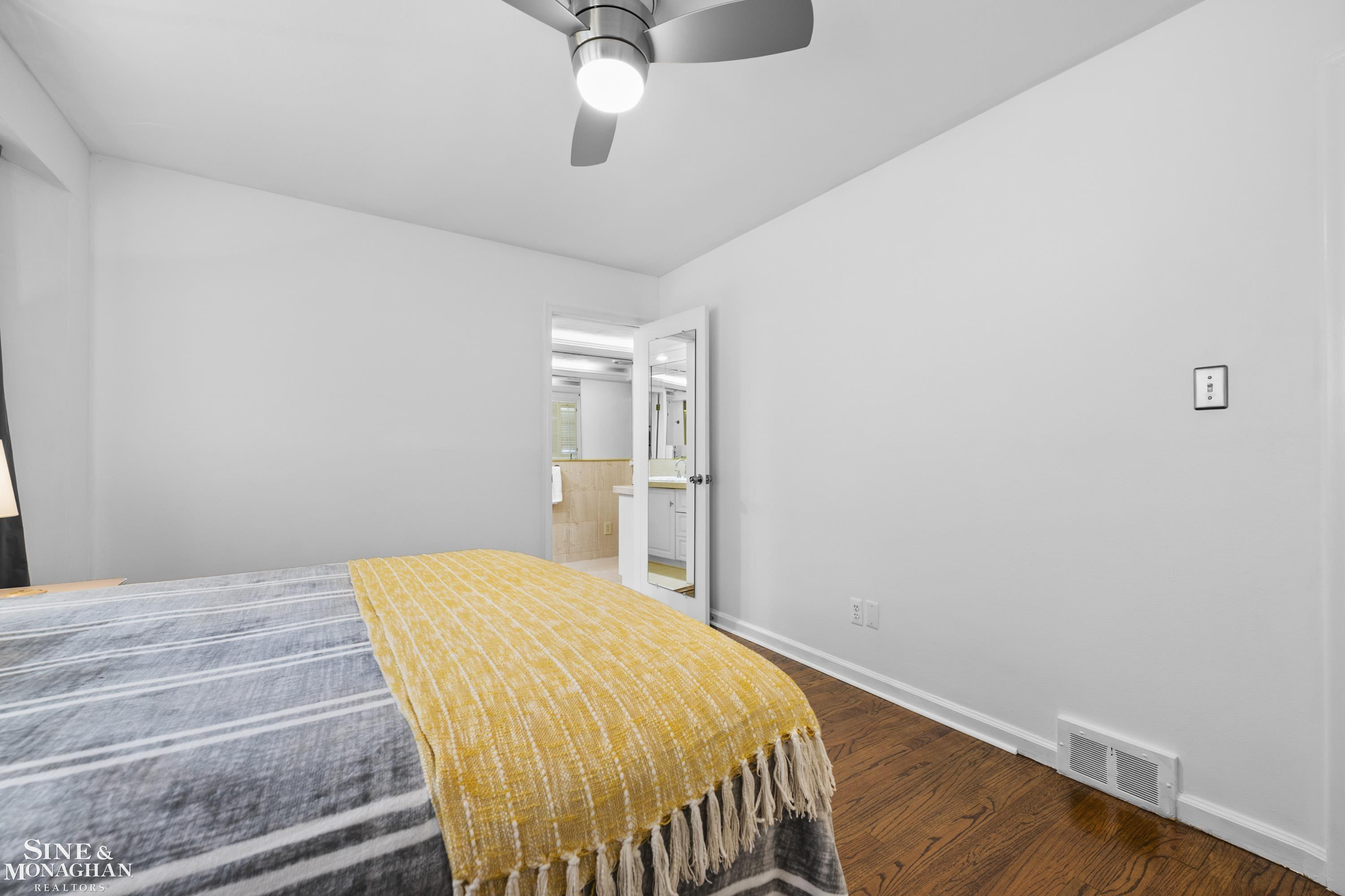1387 Kensington Road, Grosse Pointe Park, MI 48230 — Photo 23