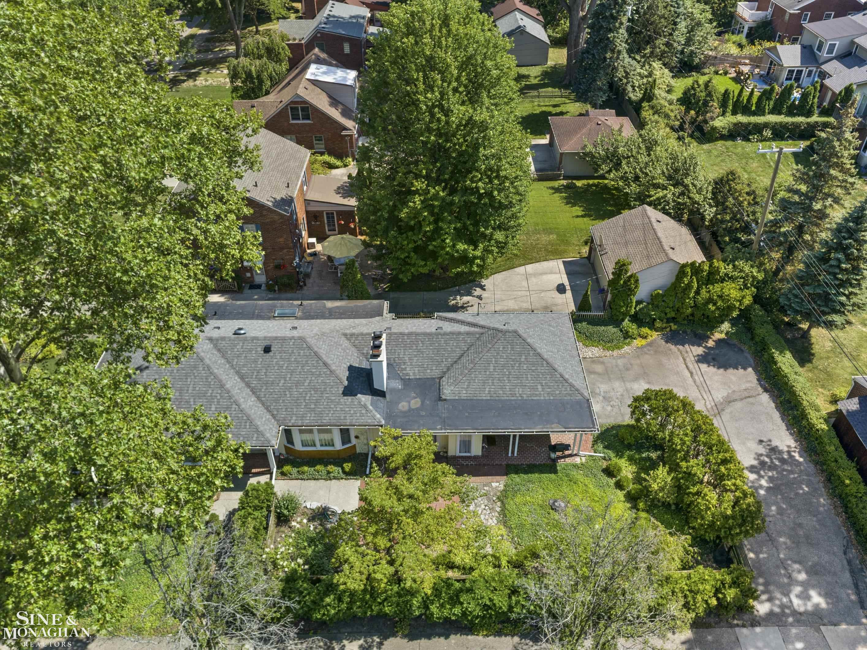 1387 Kensington Road, Grosse Pointe Park, MI 48230 — Photo 42