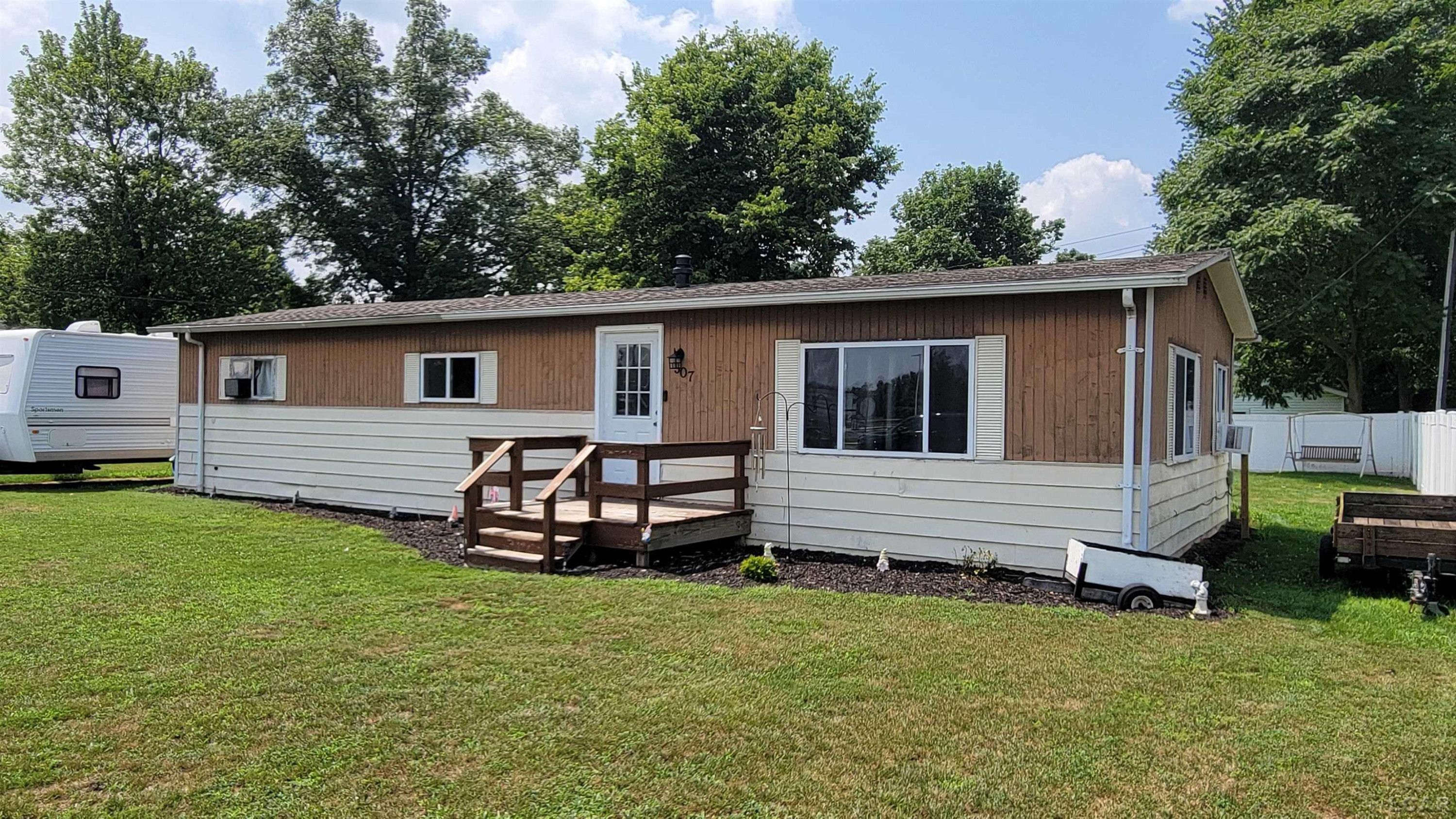 507 Page Street, Morenci, MI 49256 — front exterior