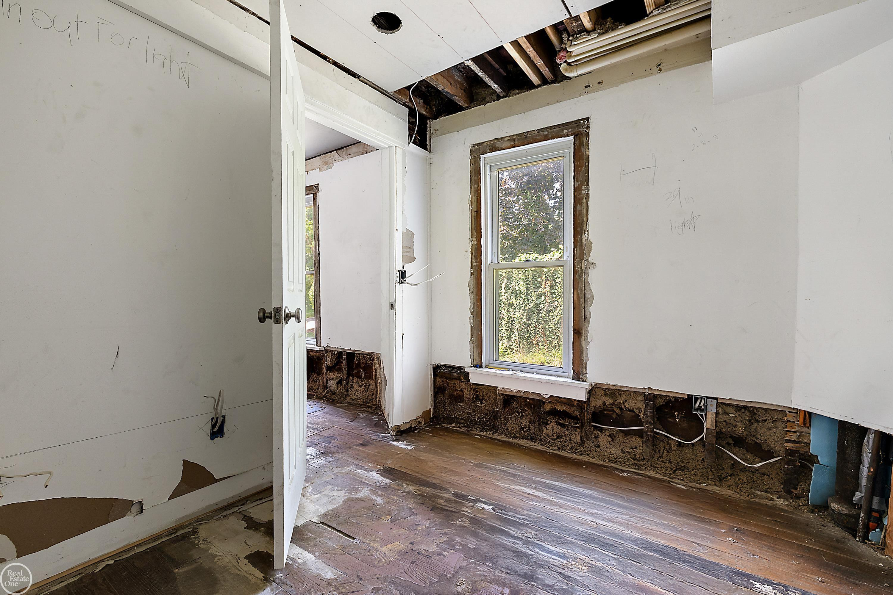118 W Summit Street, Ann Arbor, MI 48103 — Photo 17