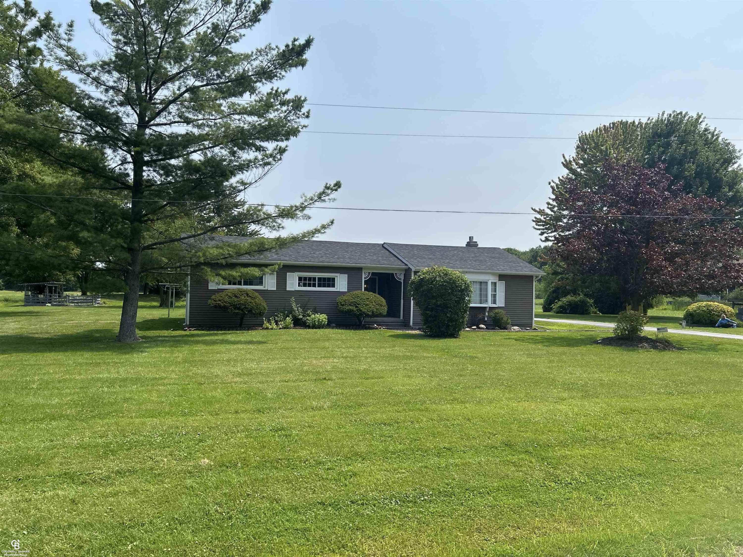 75300 Closs Road, Richmond, MI 48062 — front exterior
