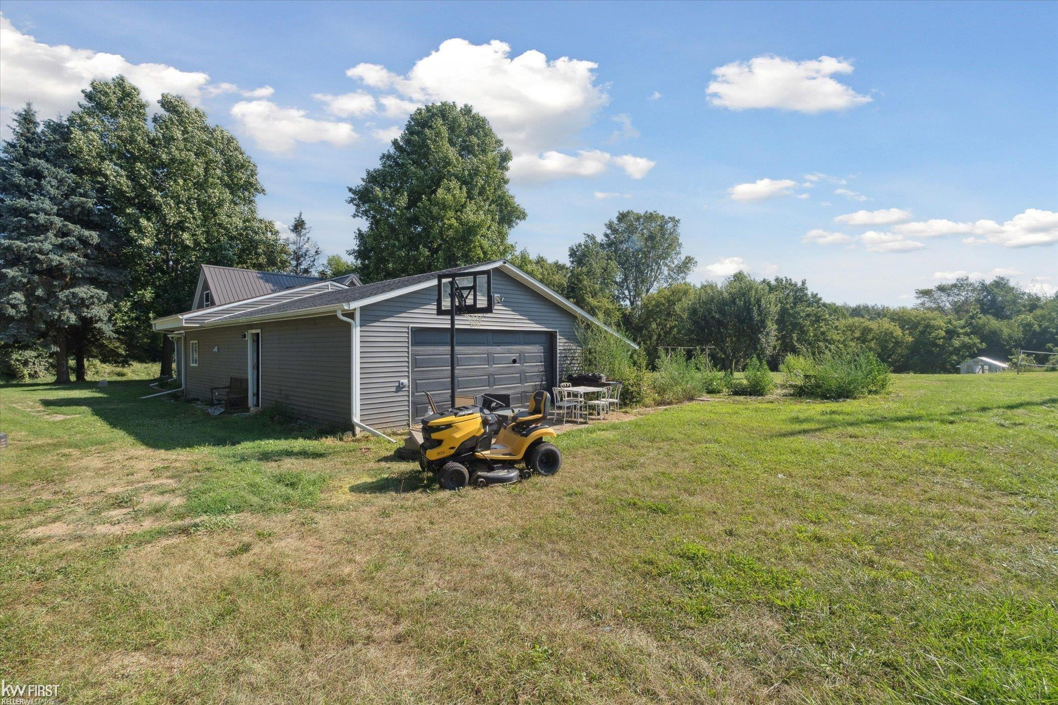 1575 W Barnes Road, Fostoria, MI 48435 — Photo 31