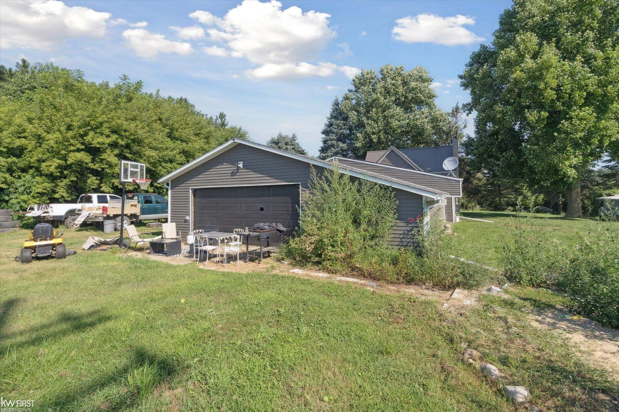 1575 W Barnes Road, Fostoria, MI 48435 — Photo 33
