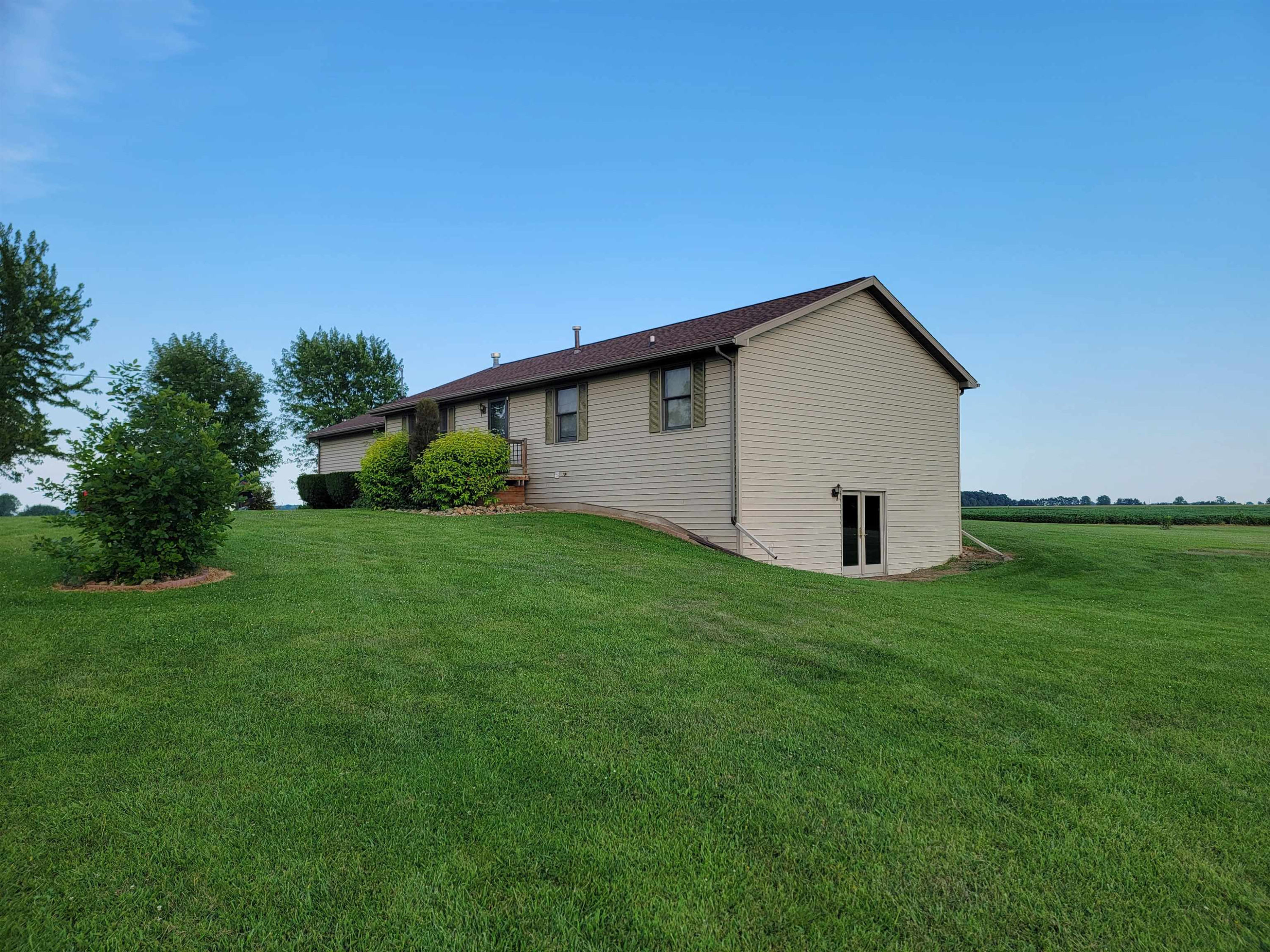 9889 Ditch Road, Chesaning, MI 48616 — Photo 5