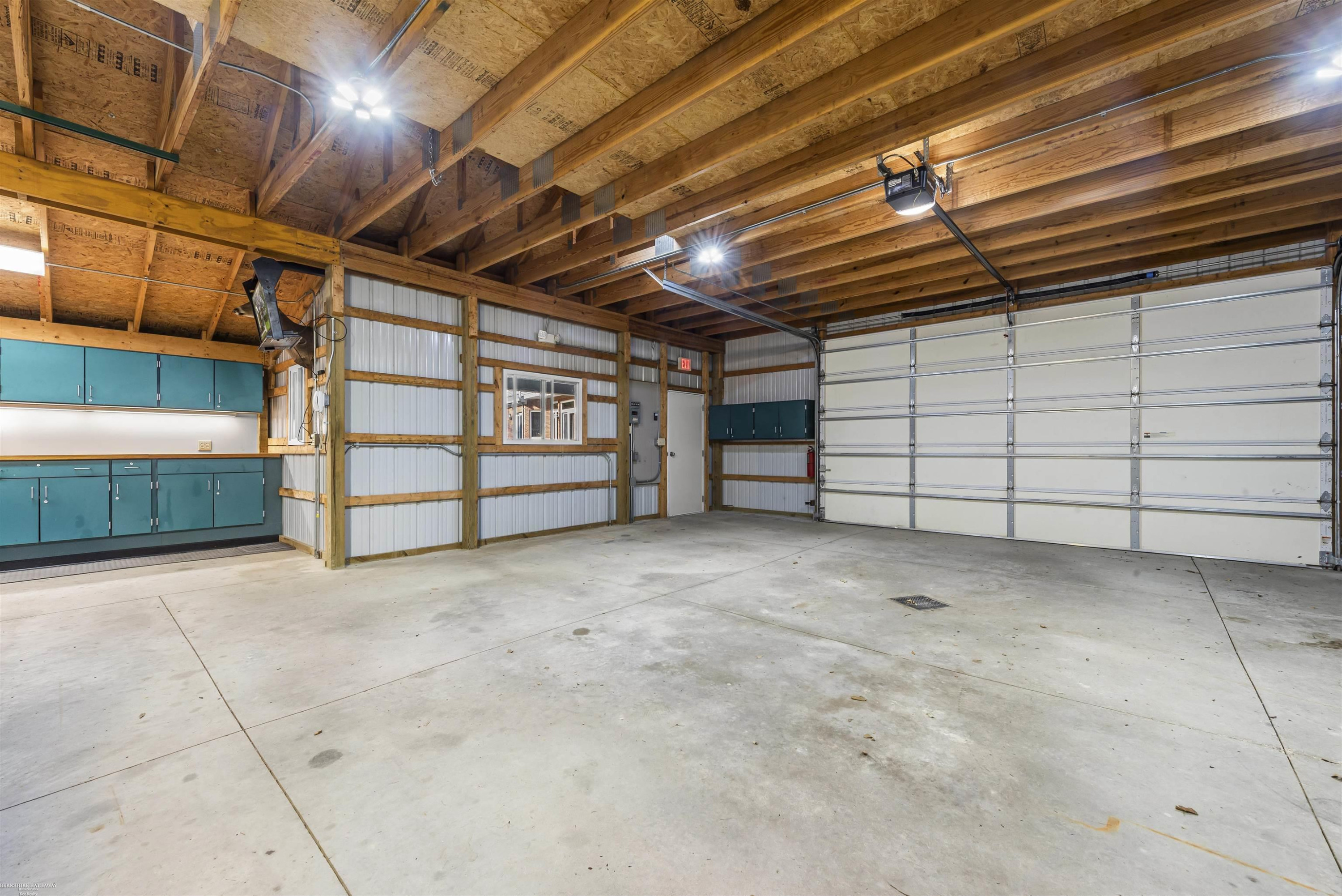 2148 Hidden Lane, Leonard, MI 48367 — Photo 45