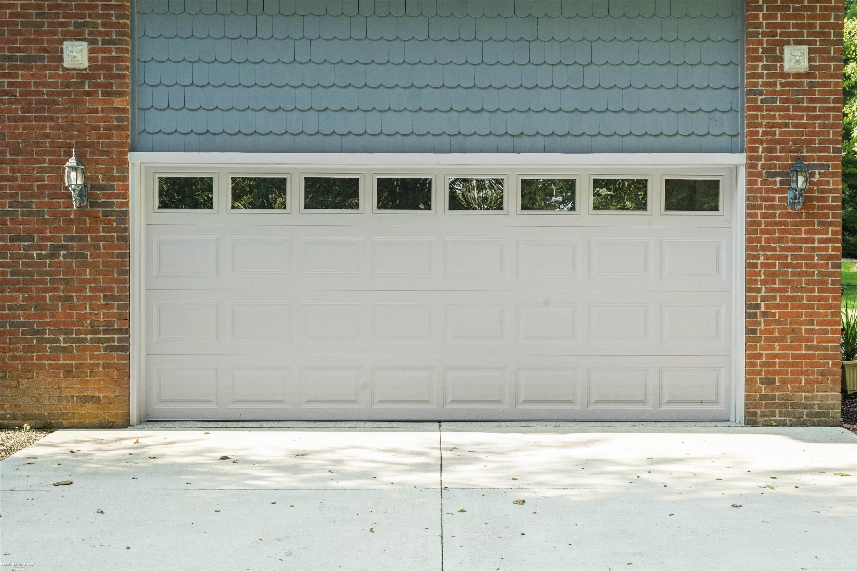 2148 Hidden Lane, Leonard, MI 48367 — Photo 50