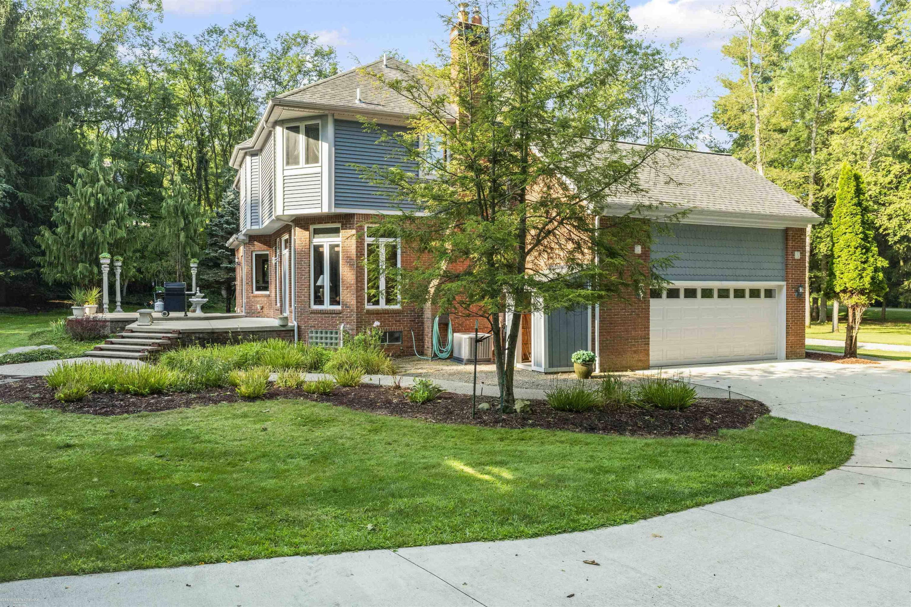 2148 Hidden Lane, Leonard, MI 48367 — Photo 57