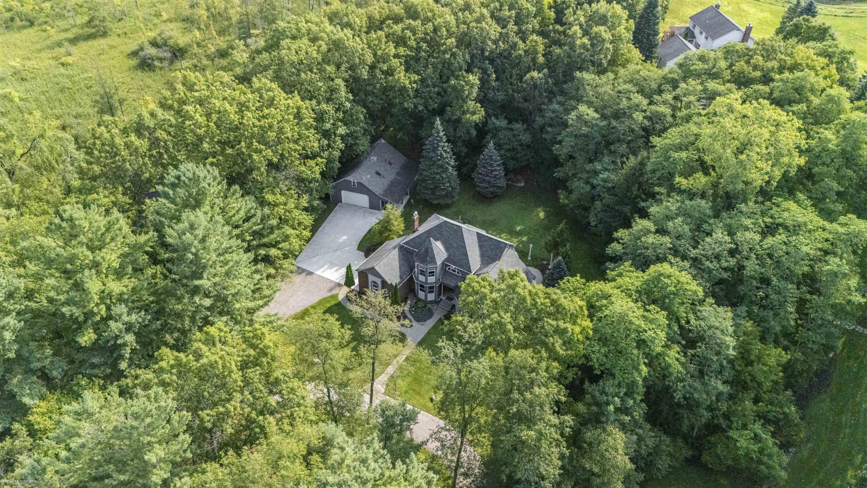 2148 Hidden Lane, Leonard, MI 48367 — Photo 69