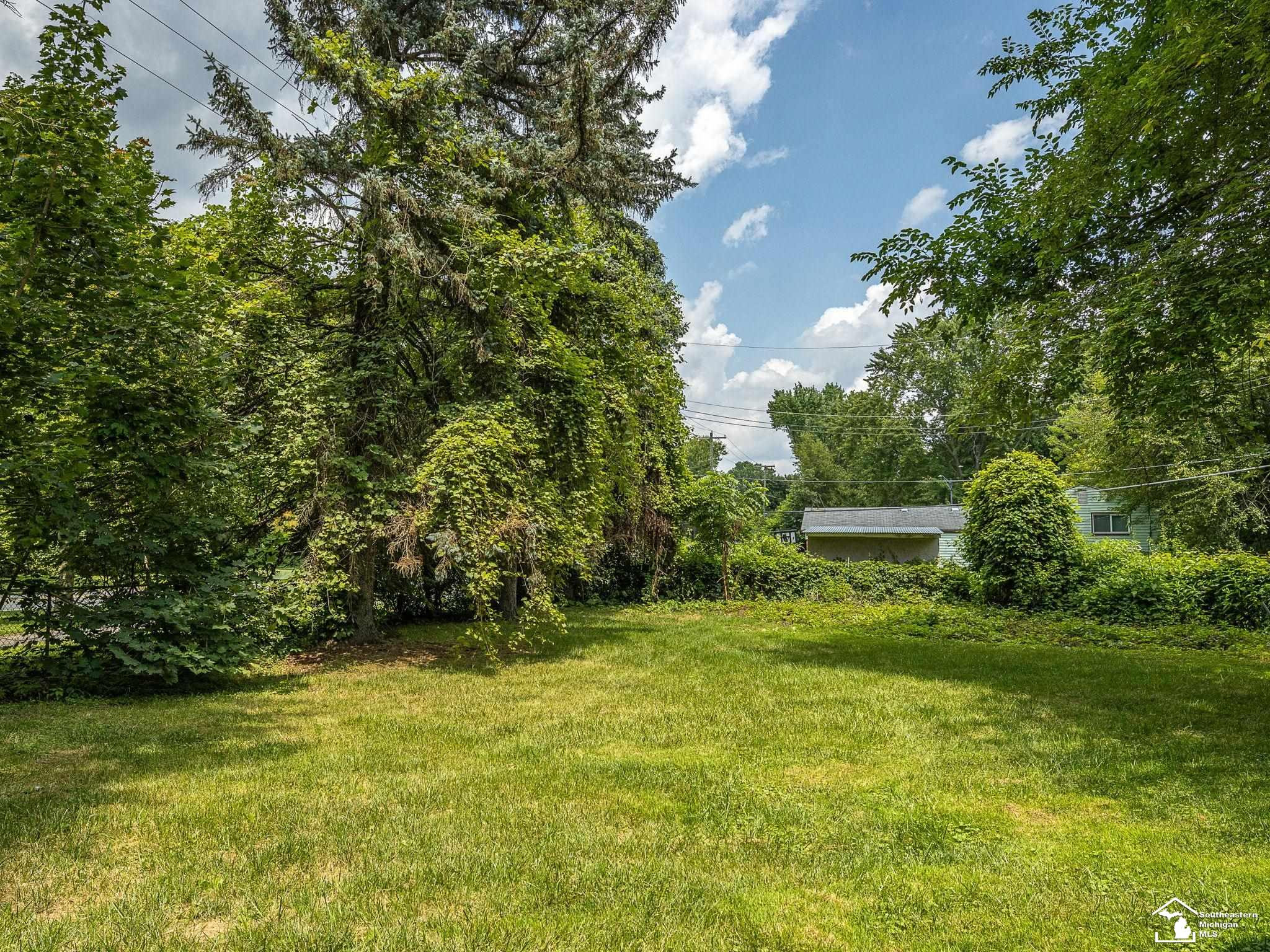 8648 Heather Court, Ypsilanti, MI 48198 — Photo 29