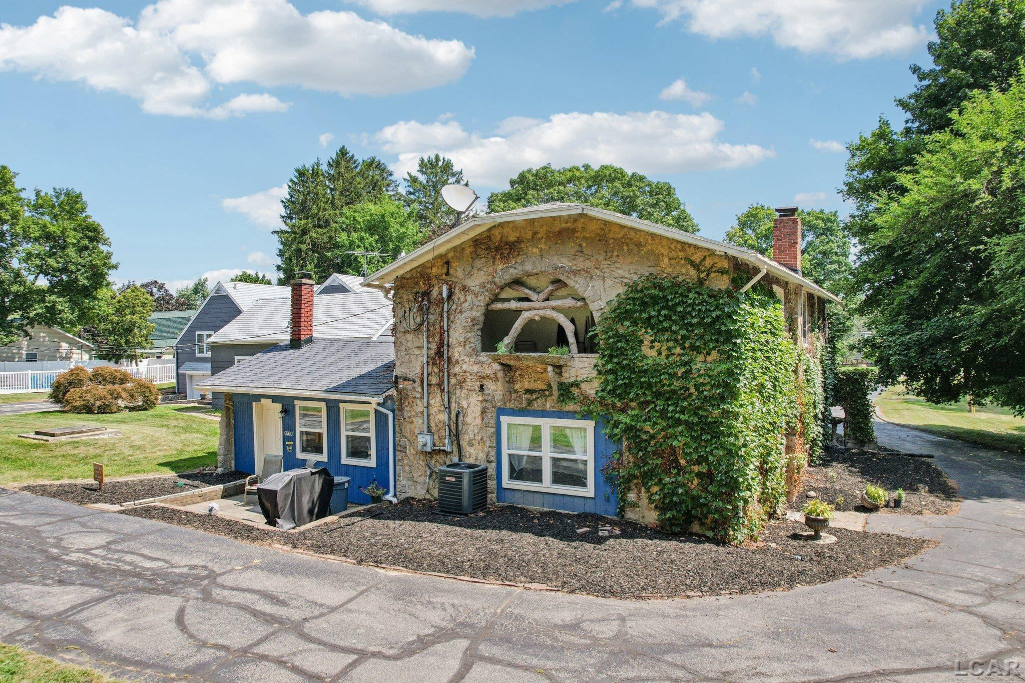 2550 Bent Oak Avenue, Adrian, MI 49221 — Photo 5
