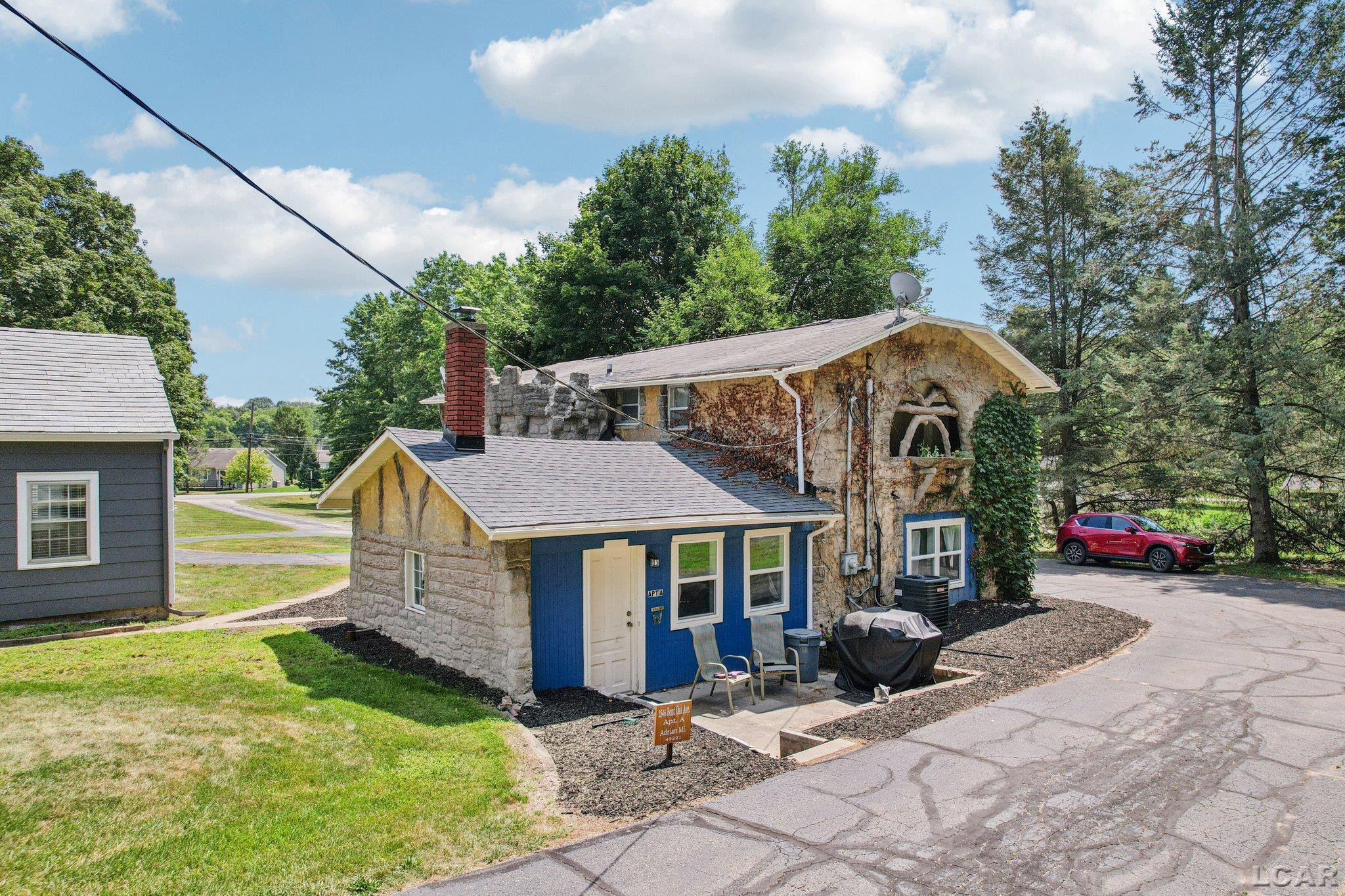 2550 Bent Oak Avenue, Adrian, MI 49221 — Photo 4