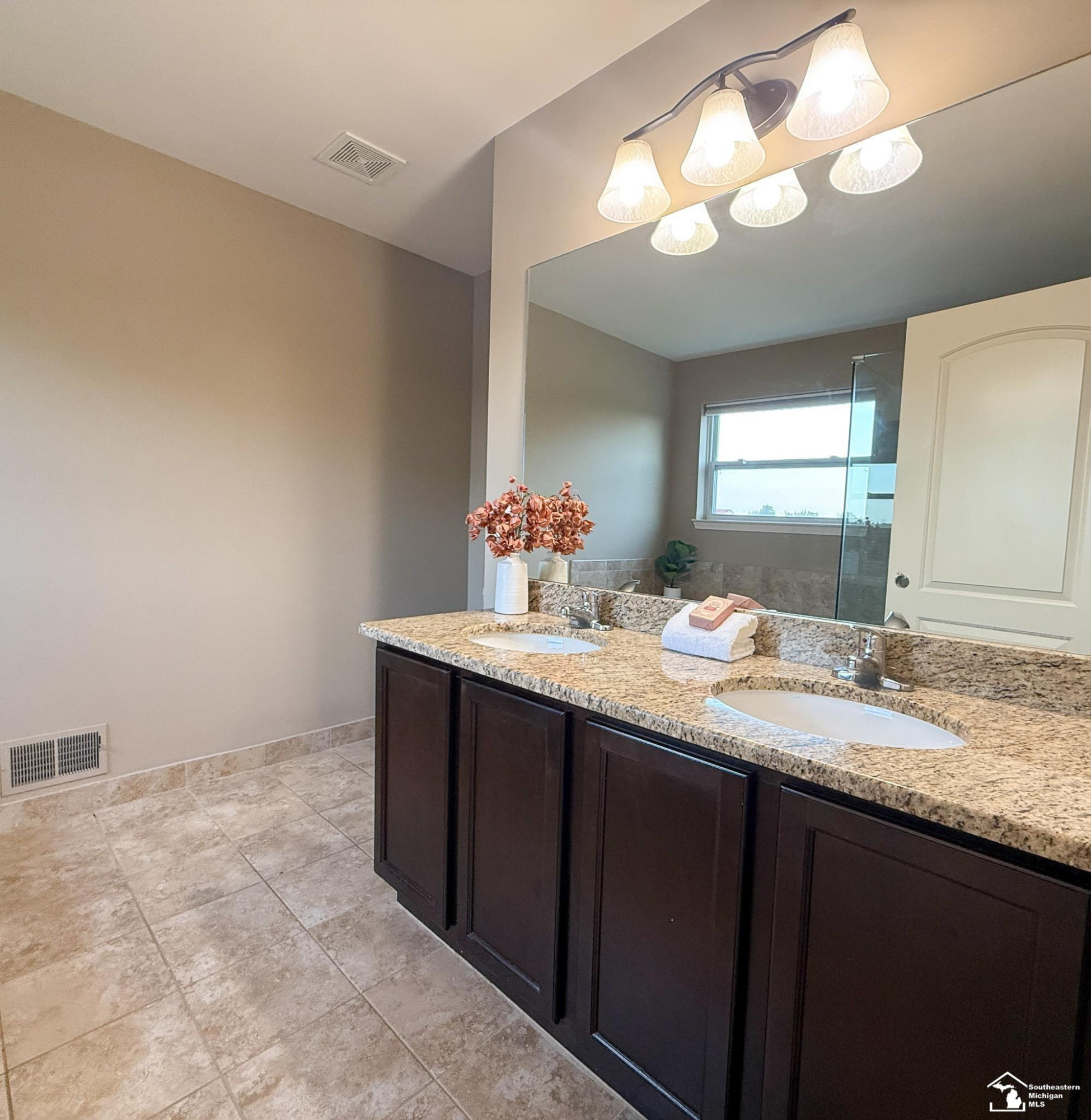 649 Falcon Drive, Dundee, MI 48131 — Photo 25