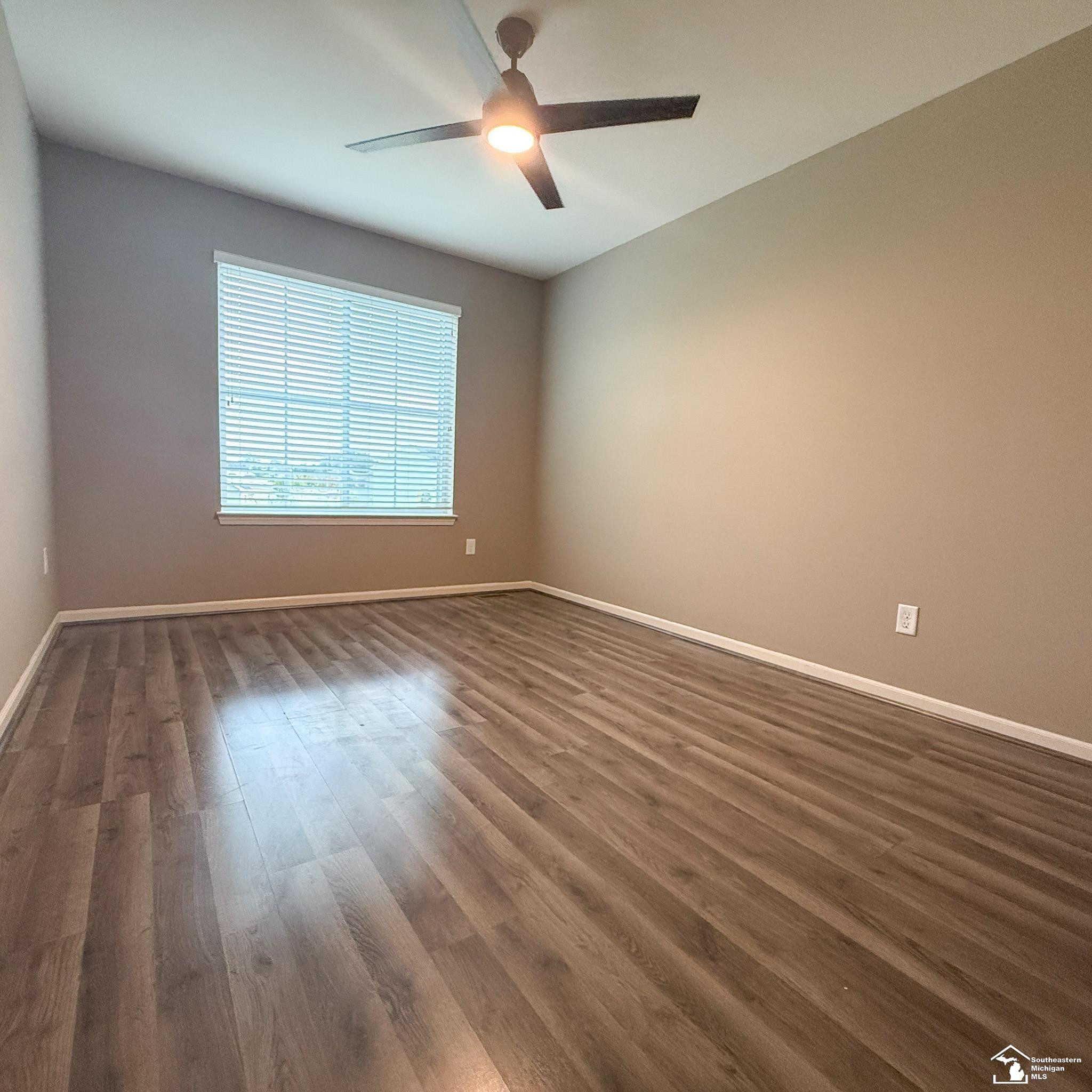 649 Falcon Drive, Dundee, MI 48131 — Photo 29