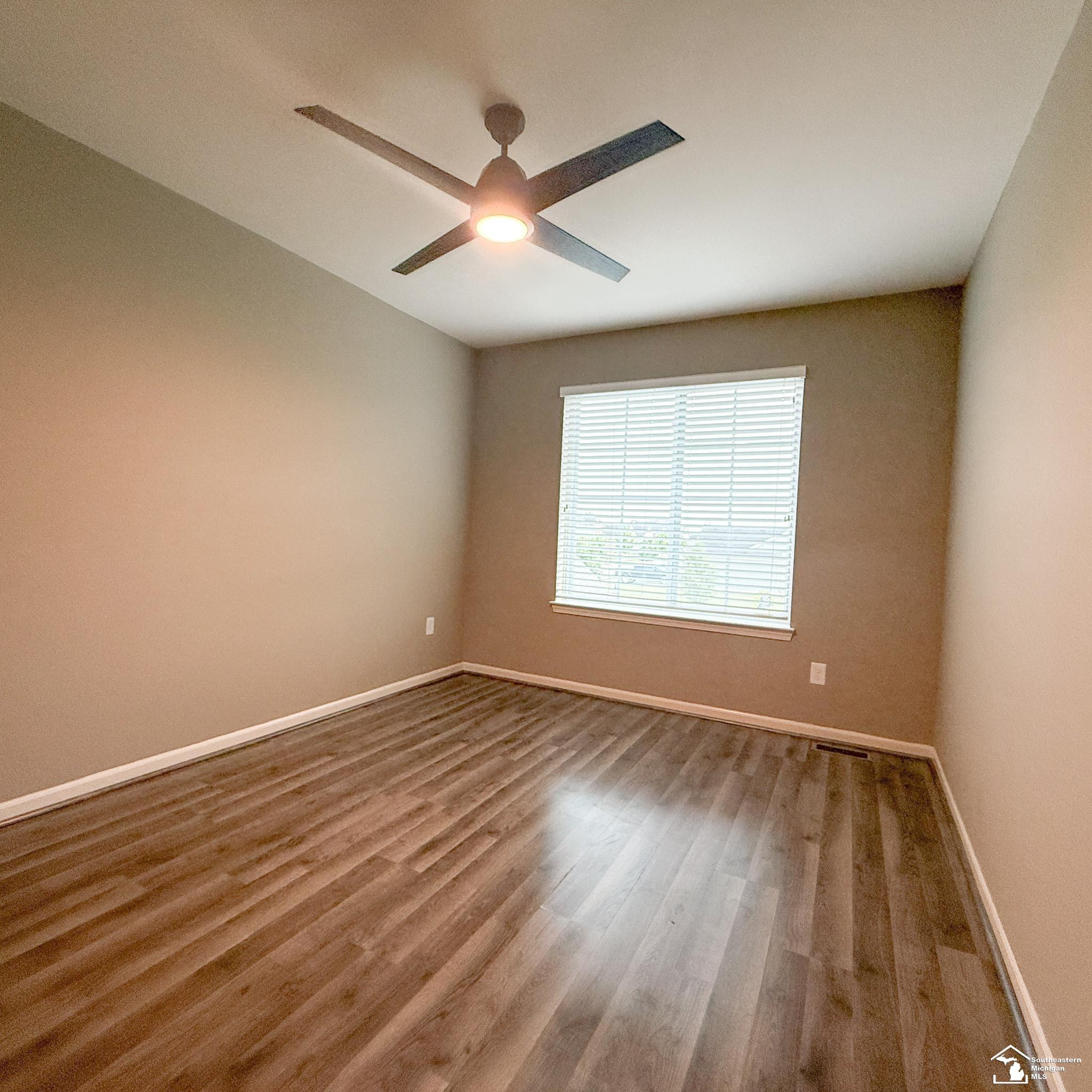 649 Falcon Drive, Dundee, MI 48131 — Photo 30