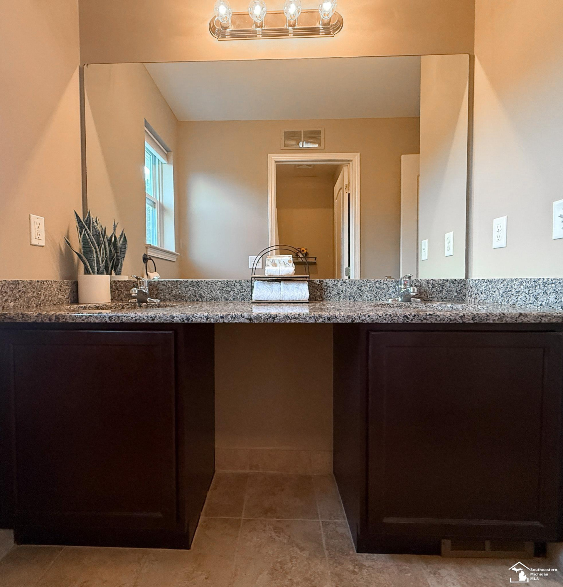 649 Falcon Drive, Dundee, MI 48131 — Photo 36