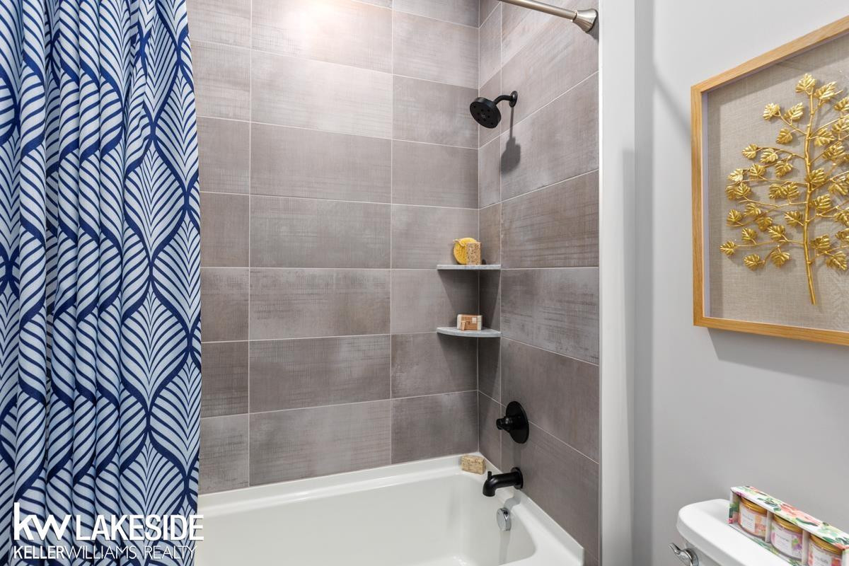 5821 Windword Drive, Brighton, MI 48116 — Photo 51