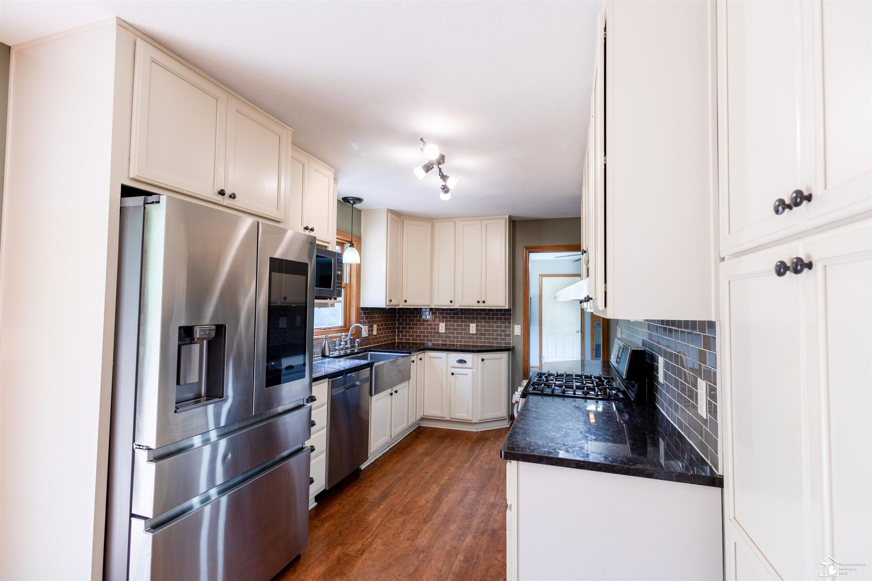 17399 Ida Center Road, Petersburg, MI 49270 — Photo 10