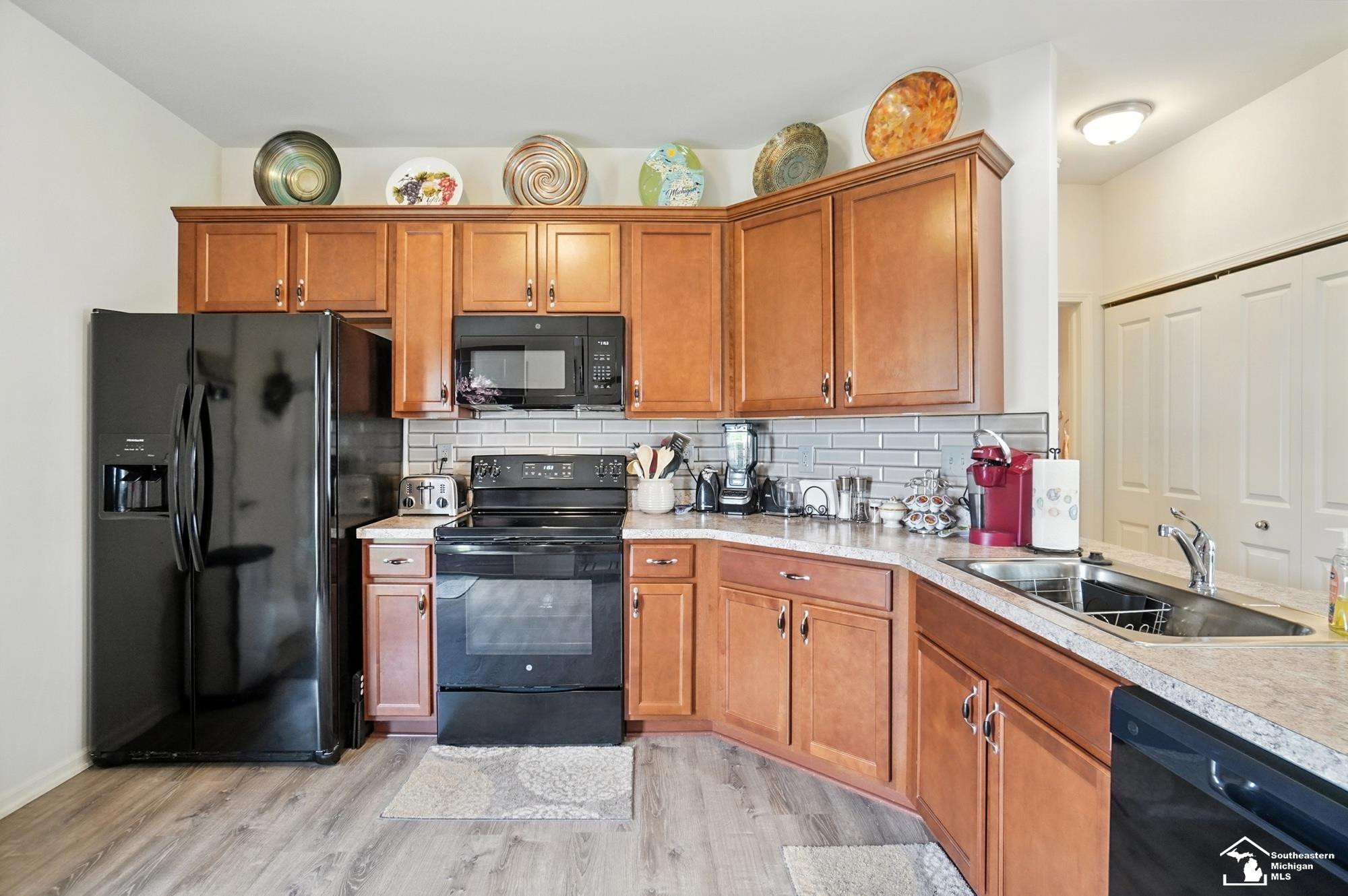 4169 Plum Village Ct Court, Monroe, MI 48161 — Photo 5