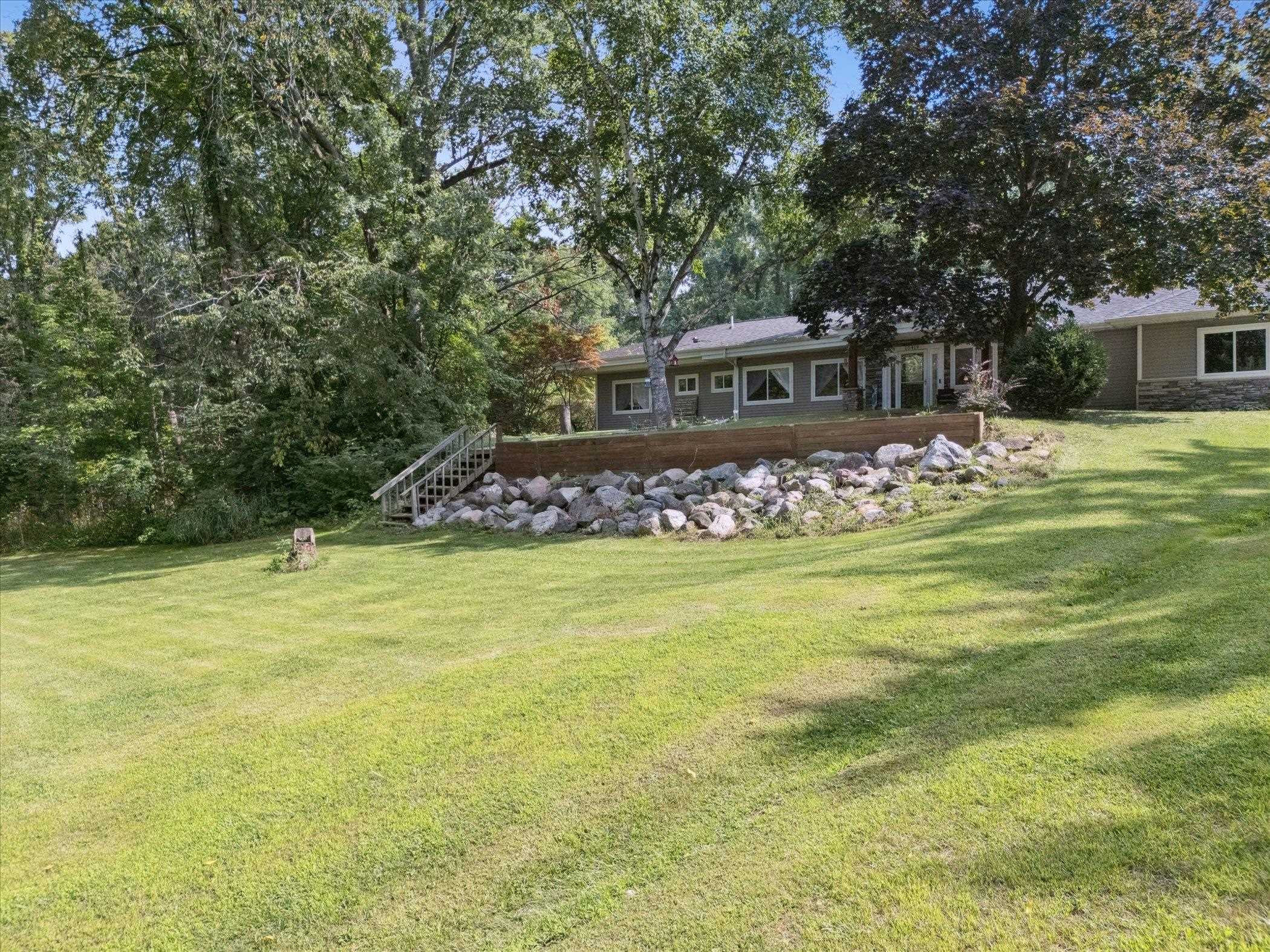 15419 Linden Road, Linden, MI 48451 — Photo 37