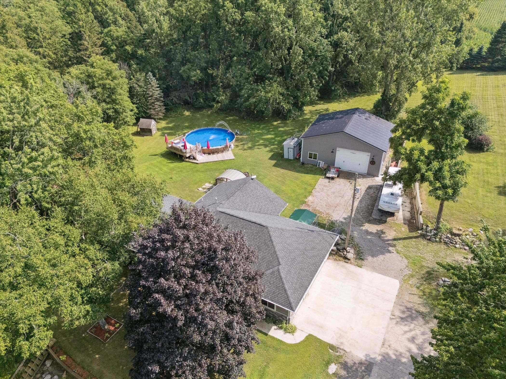 15419 Linden Road, Linden, MI 48451 — Photo 54