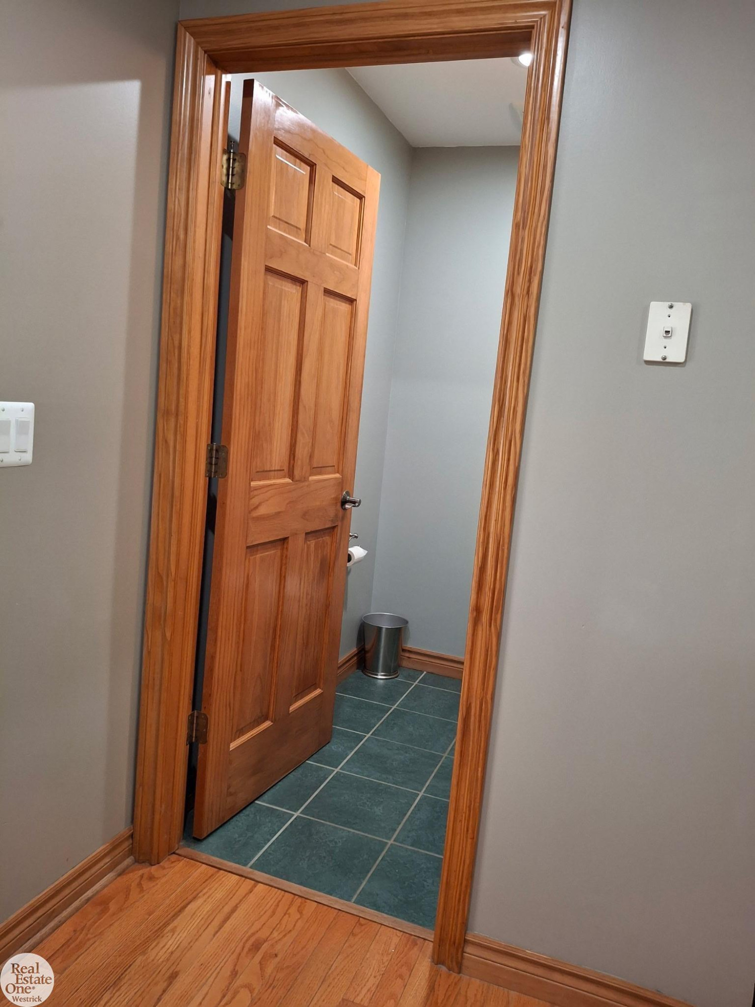 5746 Roberts Road, MI — Photo 11