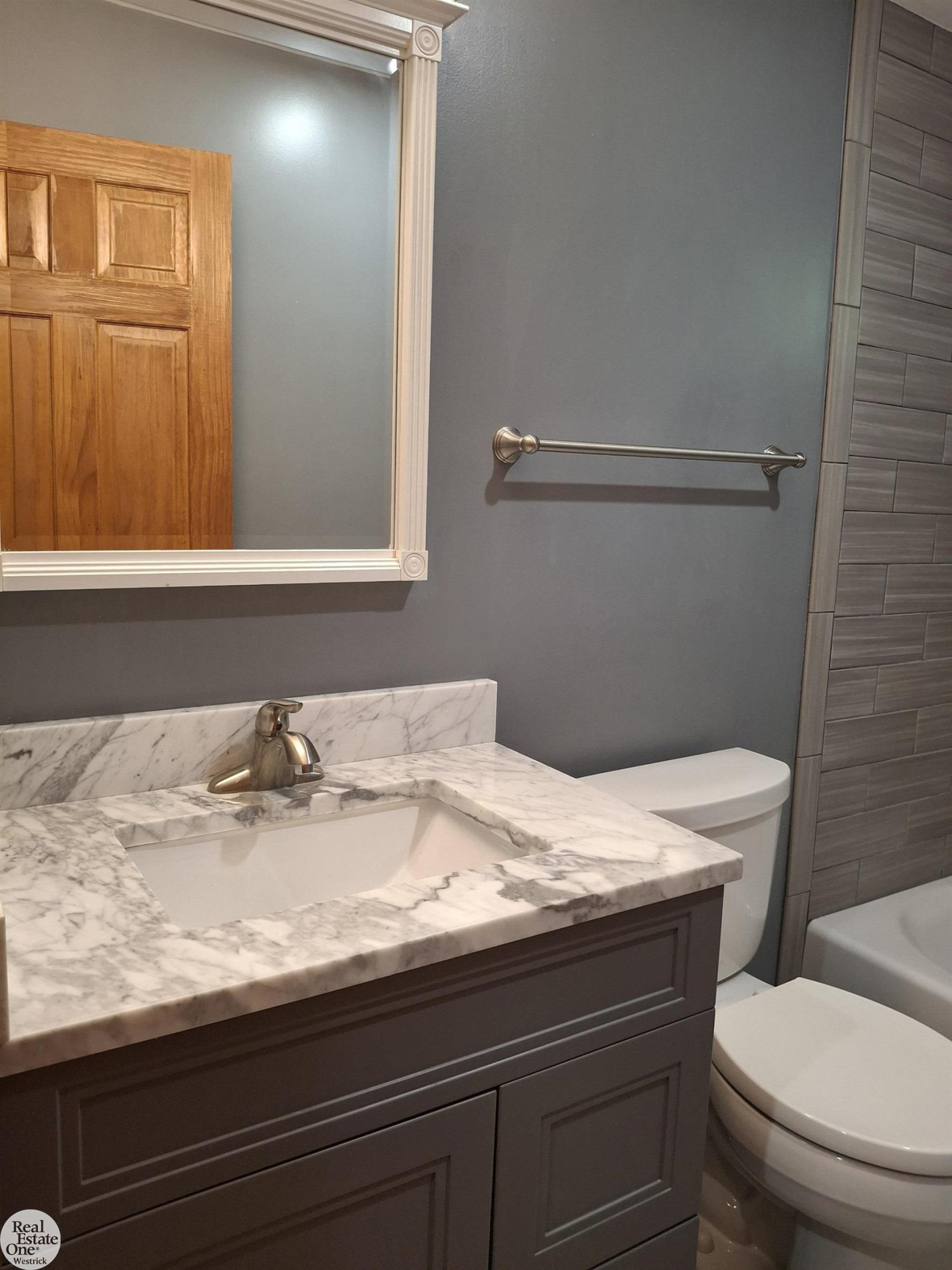 5746 Roberts Road, MI — Photo 38