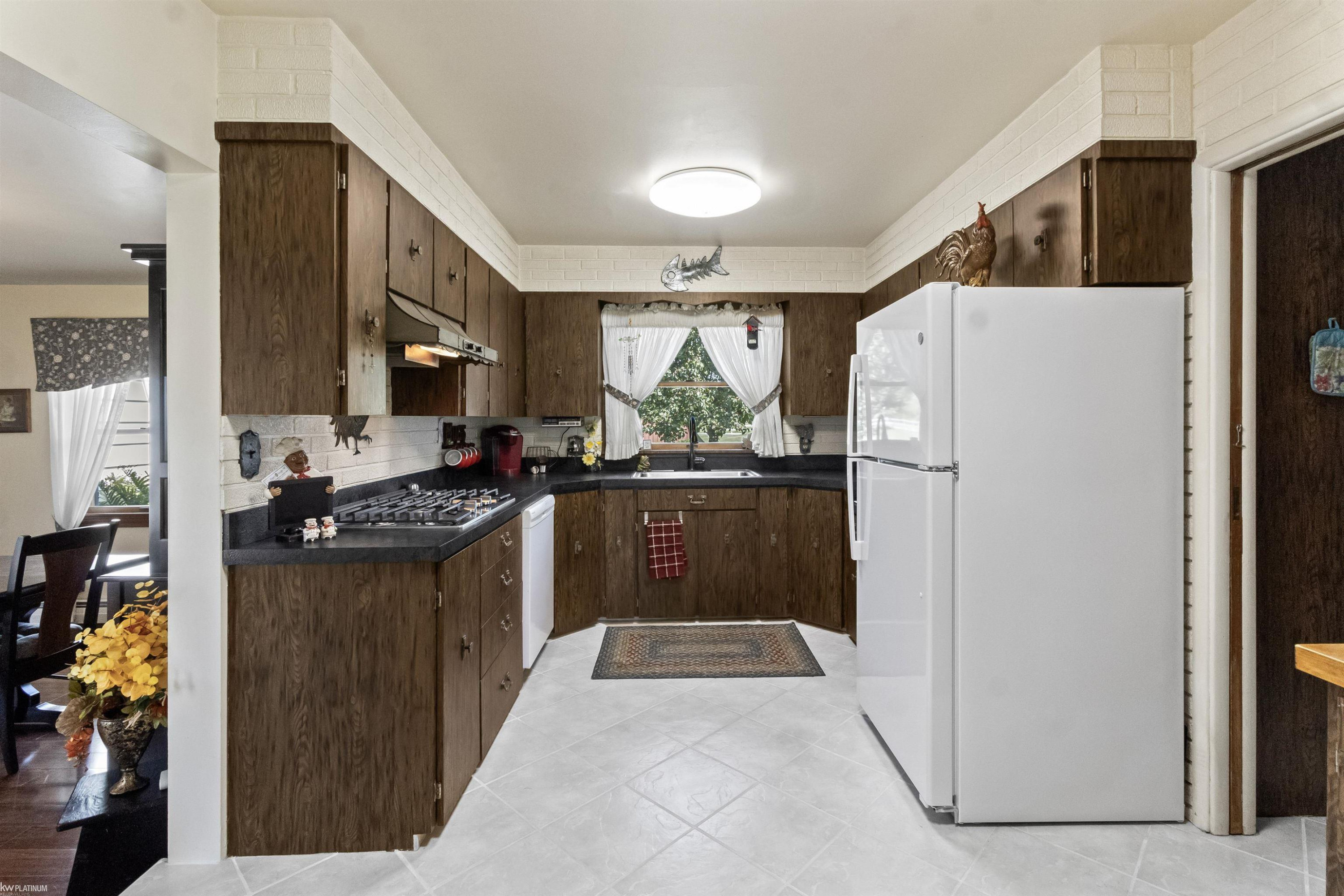 6928 Smiths Creek Road, Kimball, MI — Photo 21