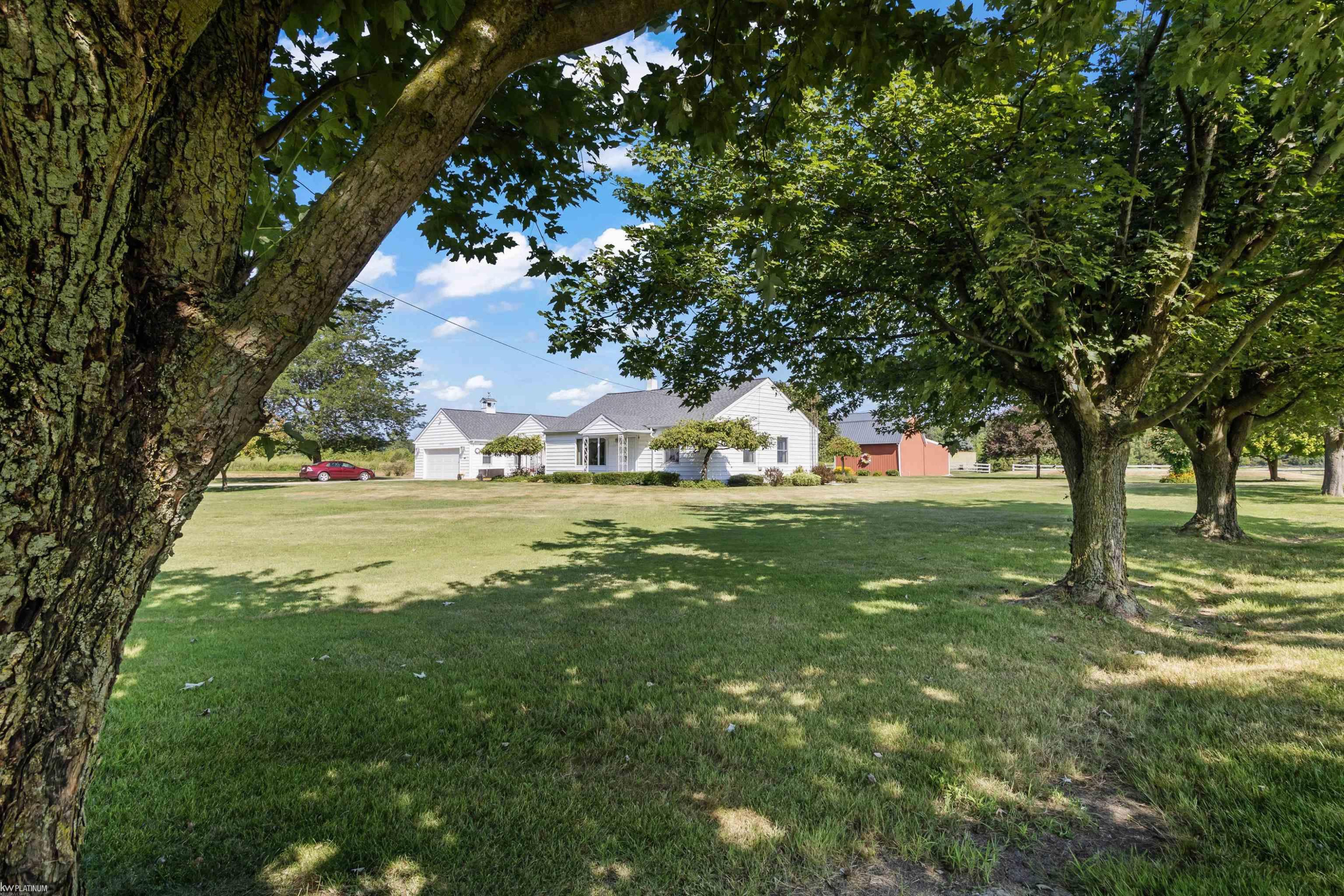 6928 Smiths Creek Road, Kimball, MI — Photo 42