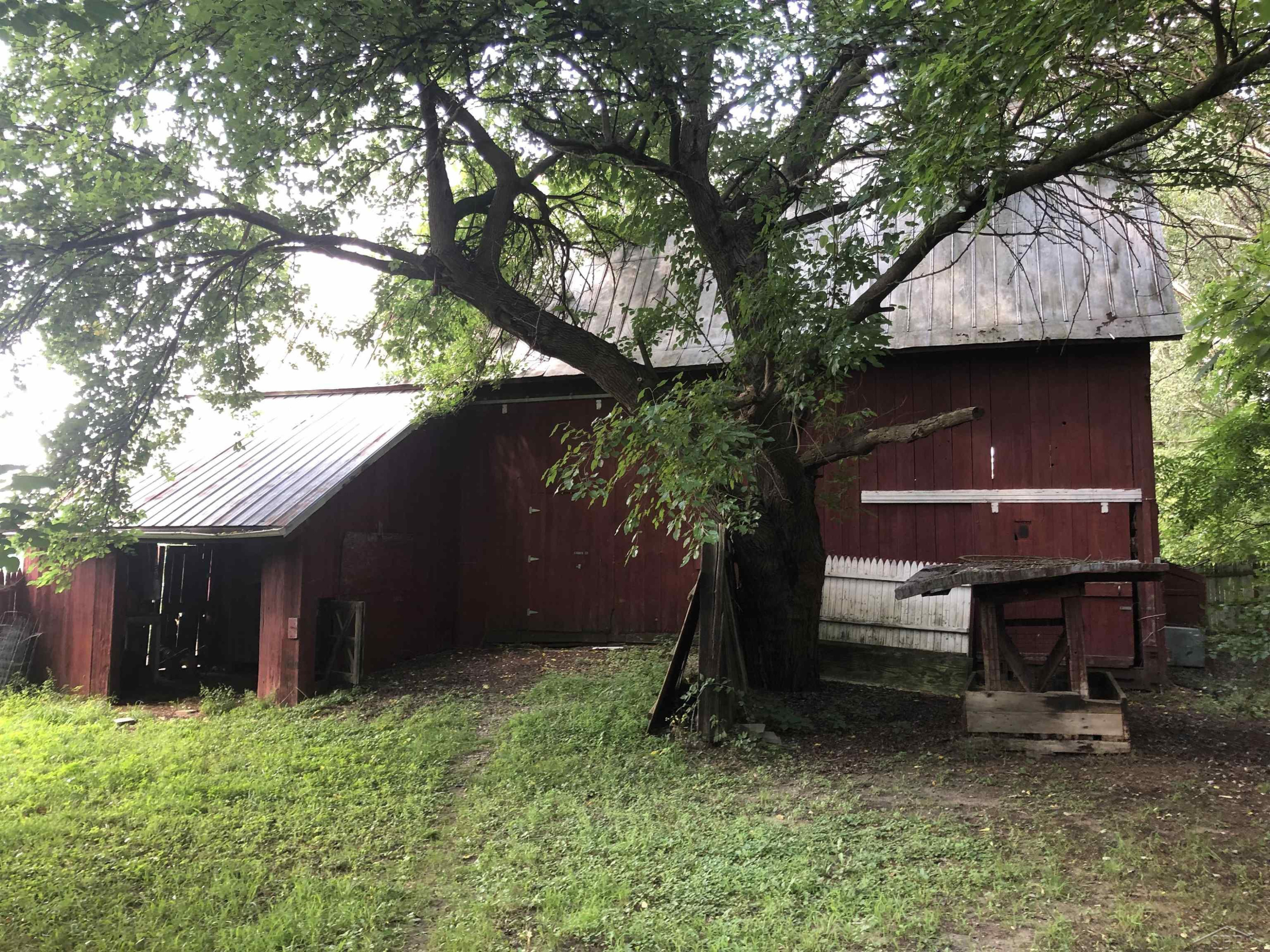 4401 N Hemlock Road, Hemlock, MI 48626 — Photo 9