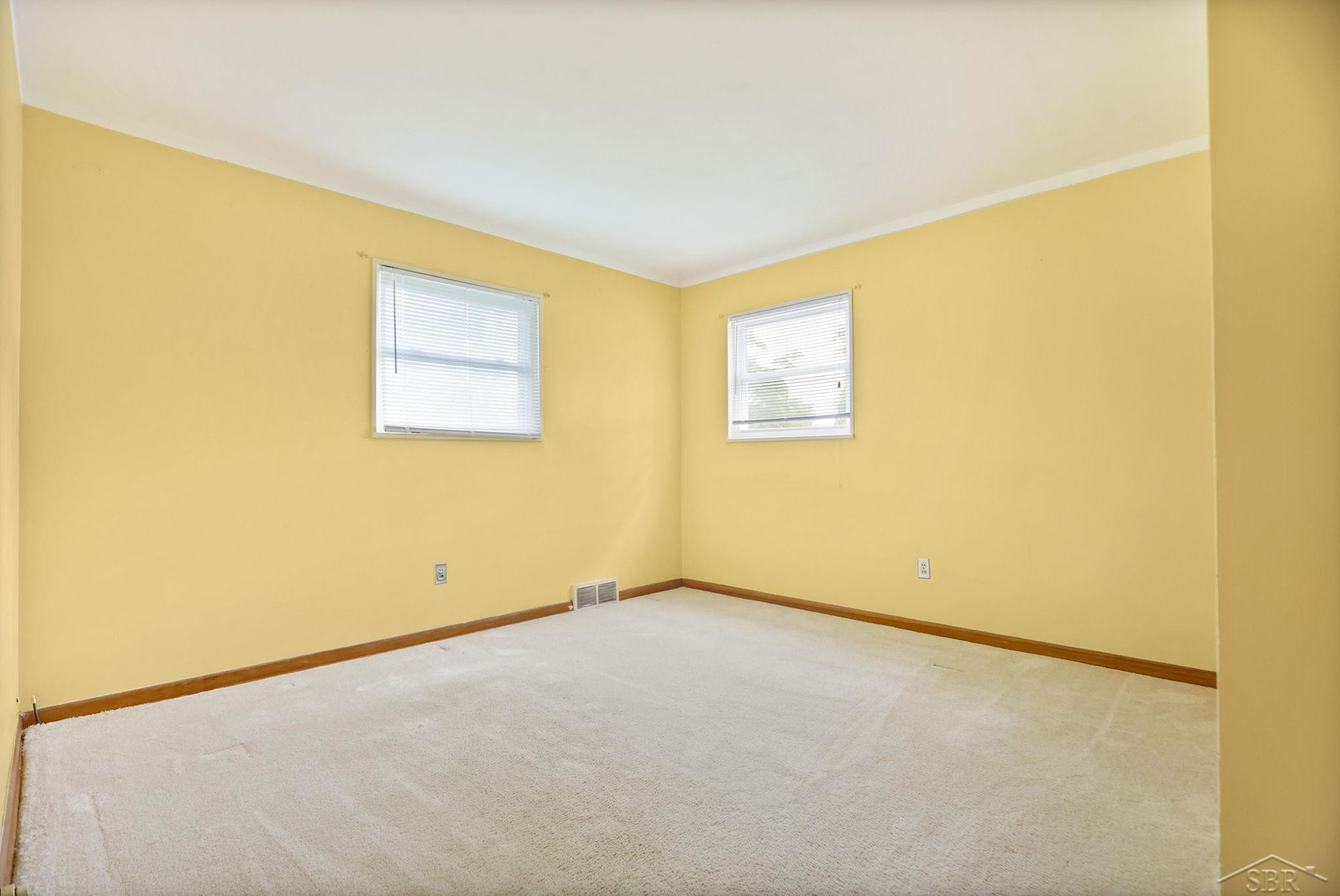 3285 Bertha Drive, Saginaw, MI 48601 — Photo 8