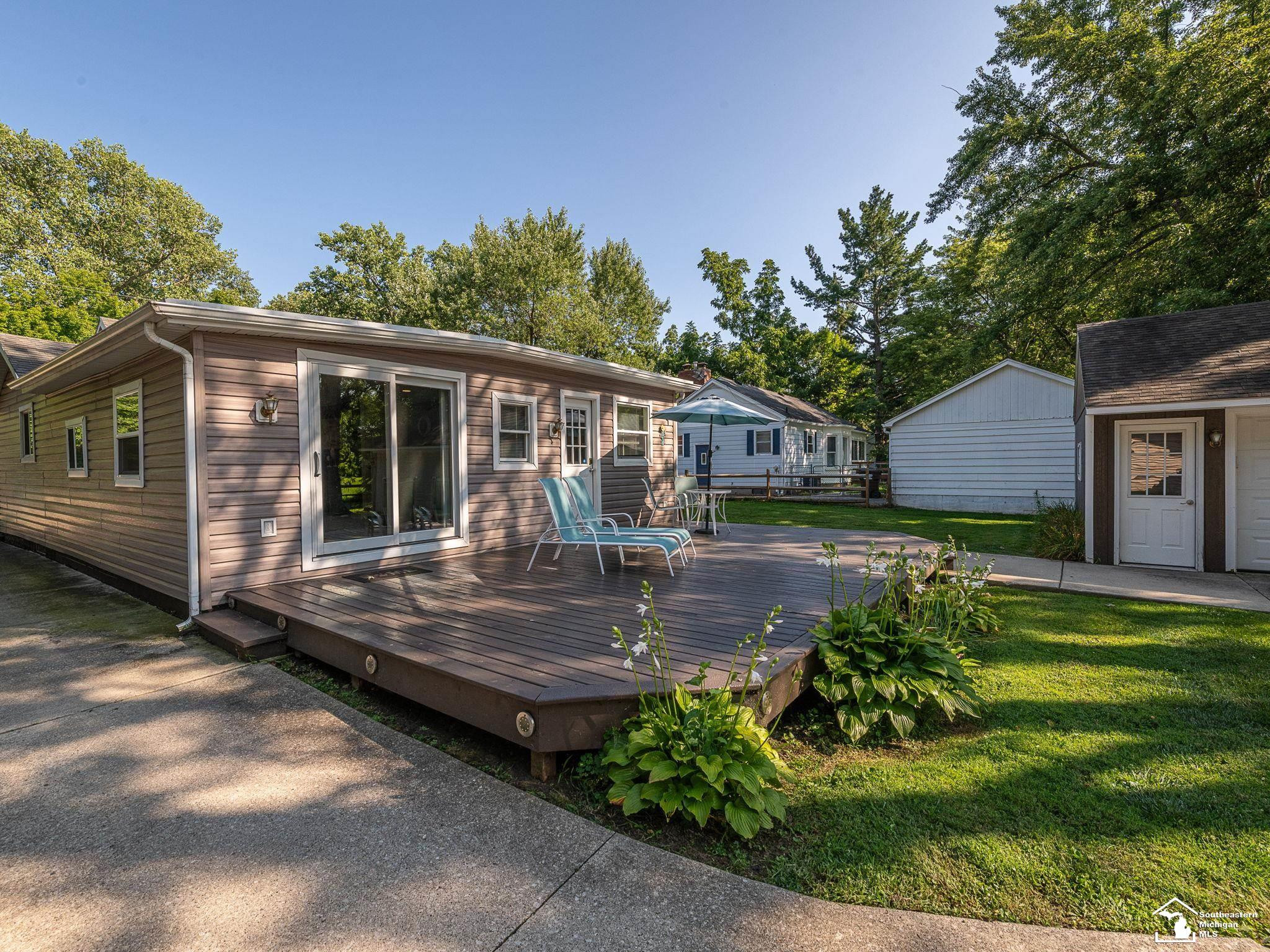 405 N Monroe Street, Blissfield, MI 49228 — Photo 5