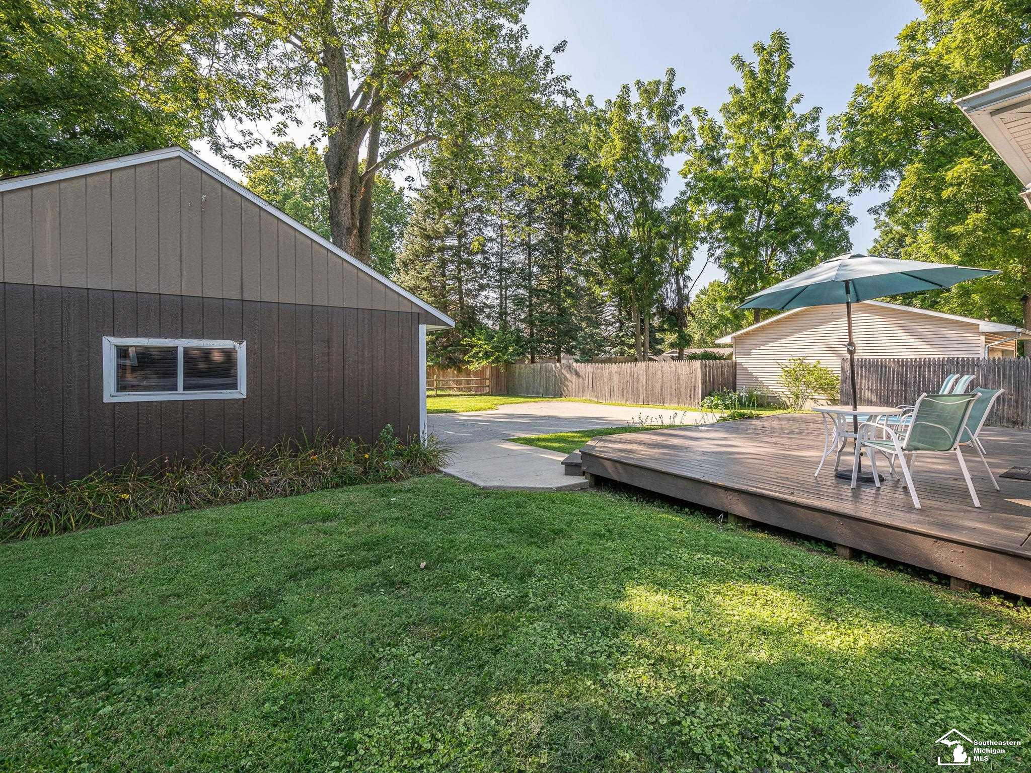 405 N Monroe Street, Blissfield, MI 49228 — Photo 7