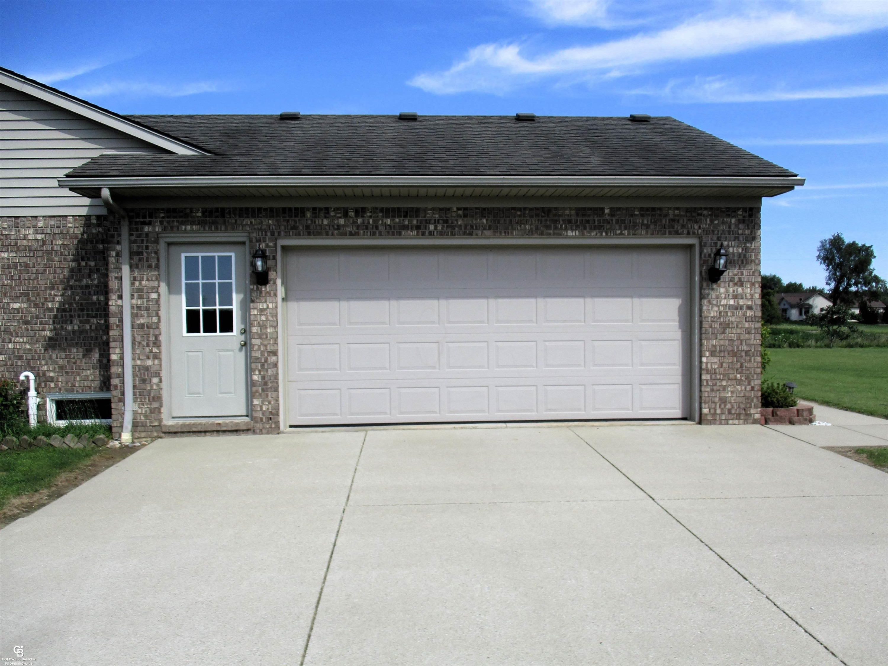 31375 Dayton Road, MI 48062 — Photo 31