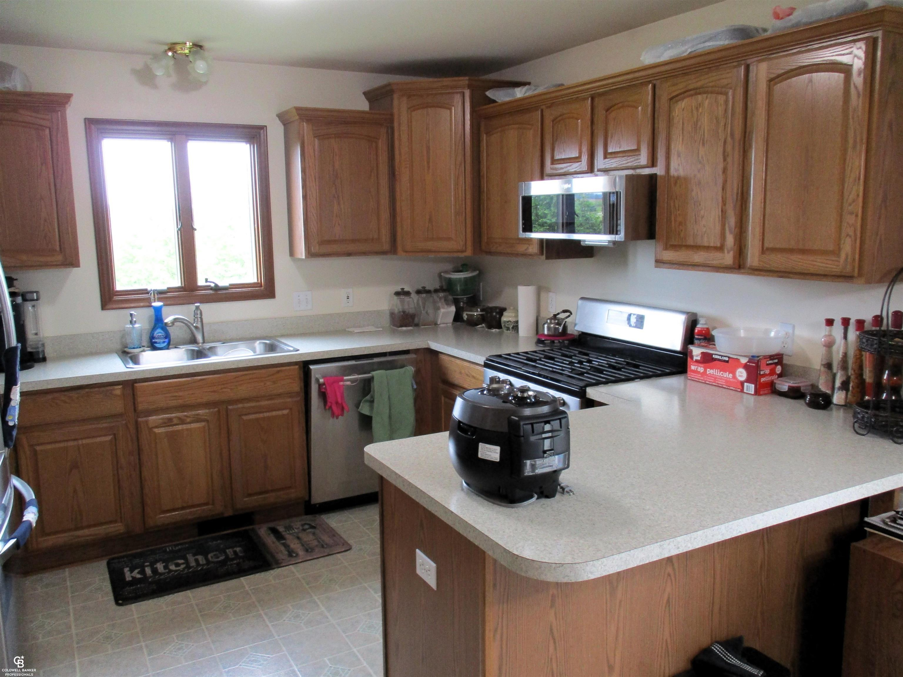 31375 Dayton Road, MI 48062 — Photo 6