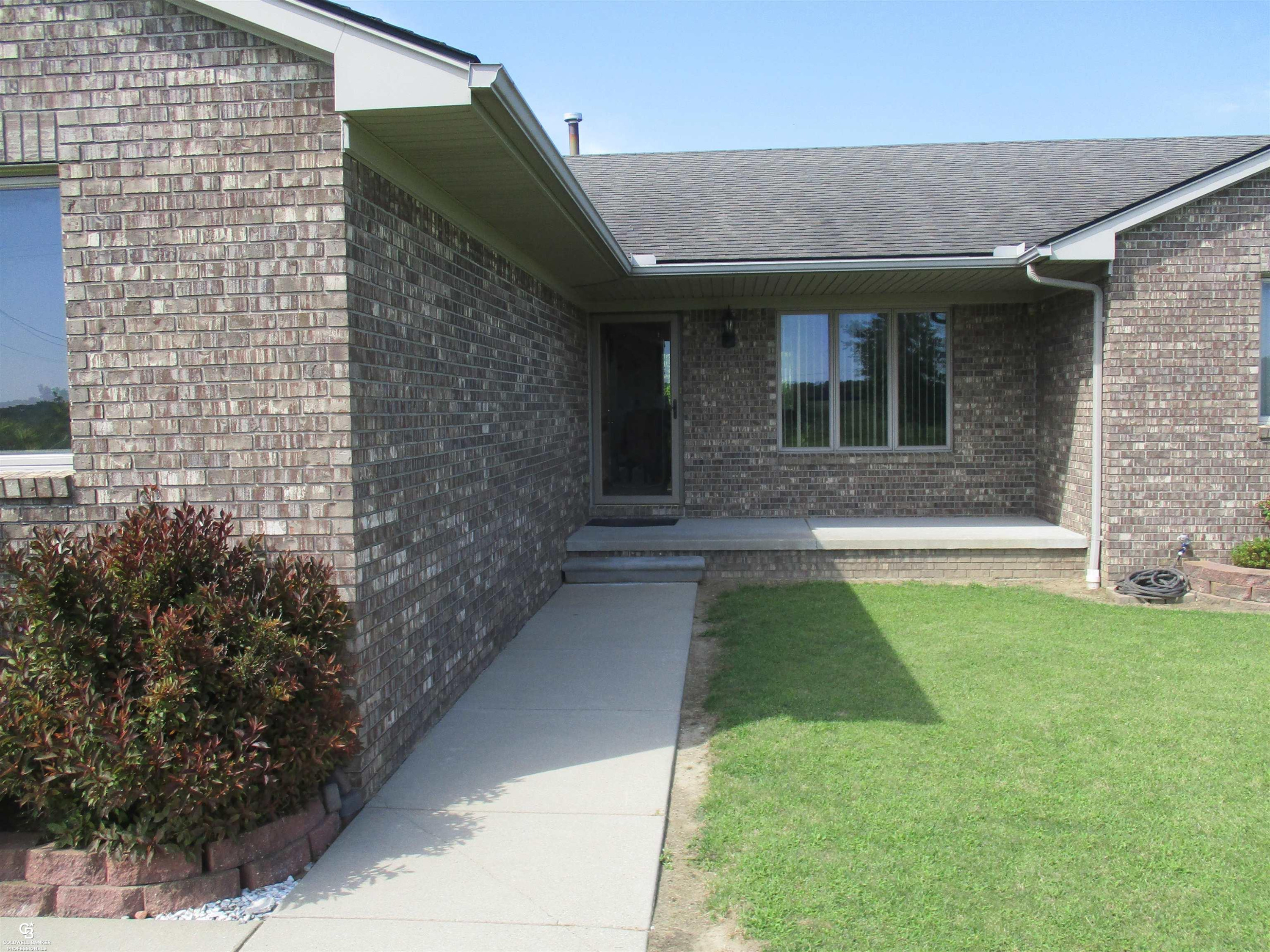 31375 Dayton Road, MI 48062 — Photo 47
