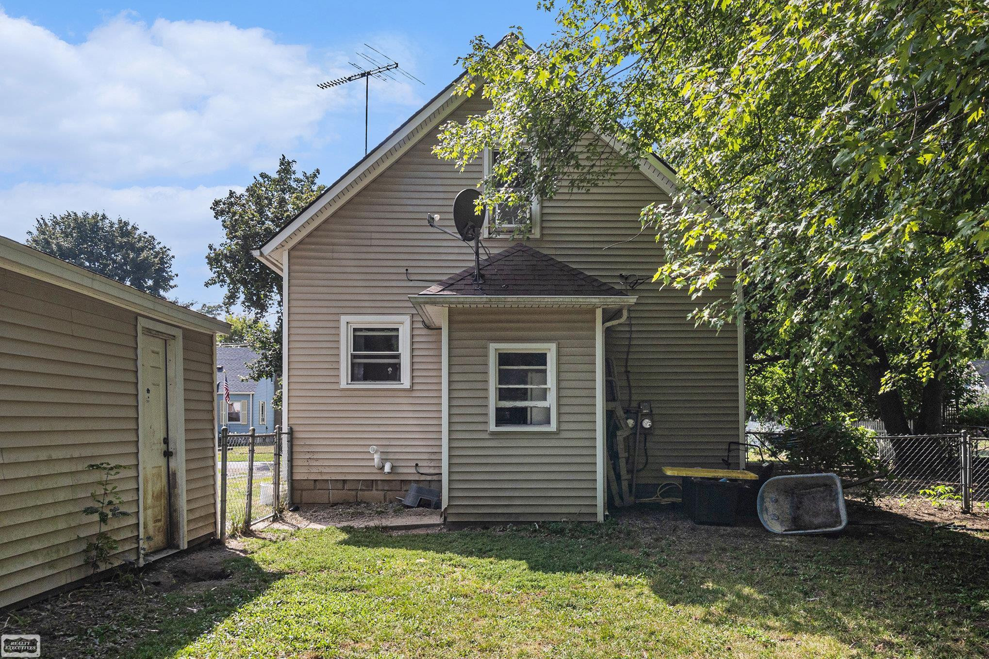 2 Spring Street, Yale, MI 48097 — Photo 8