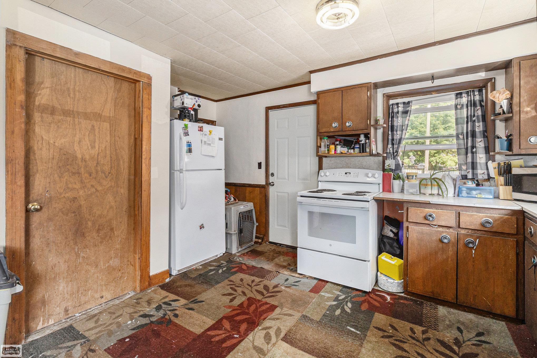 2 Spring Street, Yale, MI 48097 — Photo 16