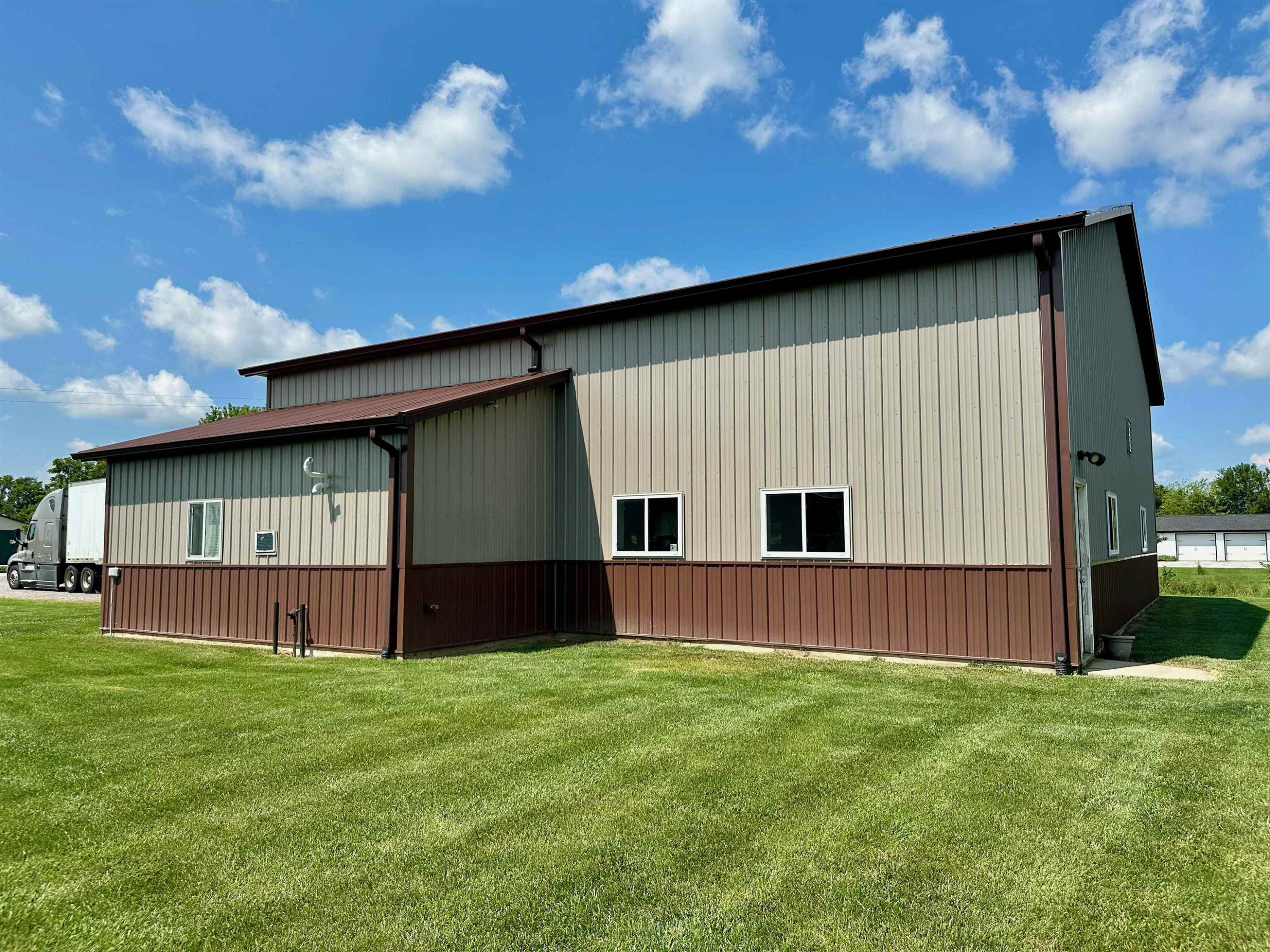18787 Corunna Road, Chesaning, MI 48616 — Photo 28