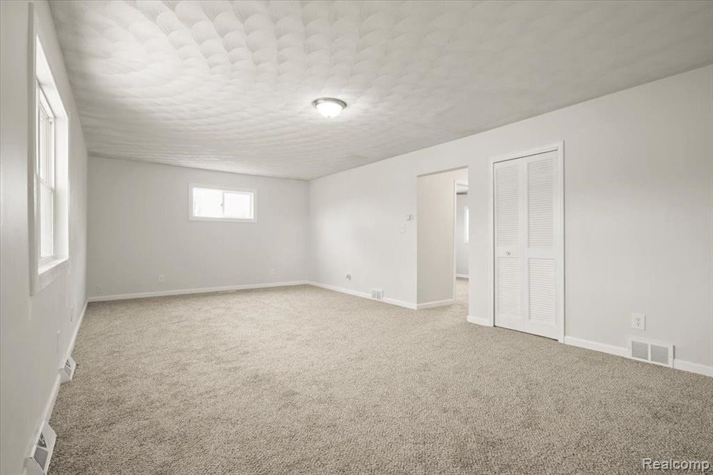 372 S Eifert Road, Mason, MI 48854 — Photo 15