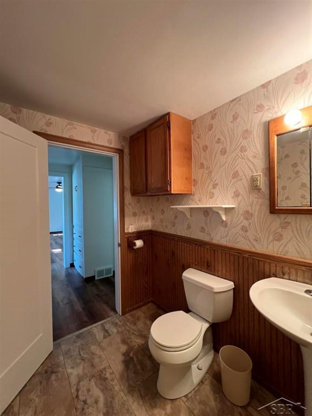 2698 N Peterson Drive, Sanford, MI 48657 — Photo 18