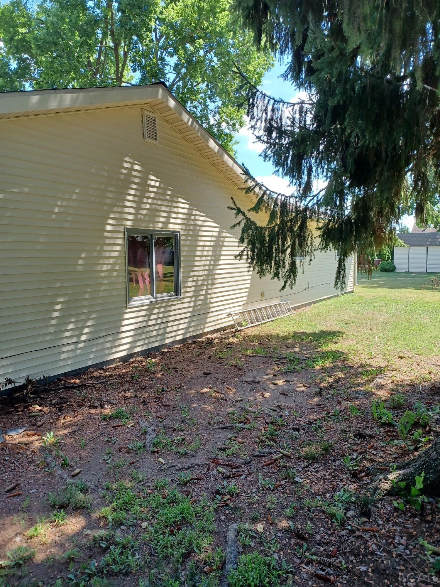 2255 Fairview Drive, Adrian, MI 49221 — Photo 16