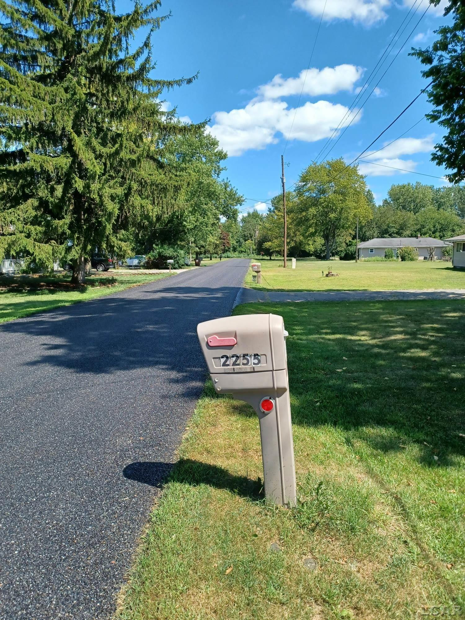 2255 Fairview Drive, Adrian, MI 49221 — Photo 27