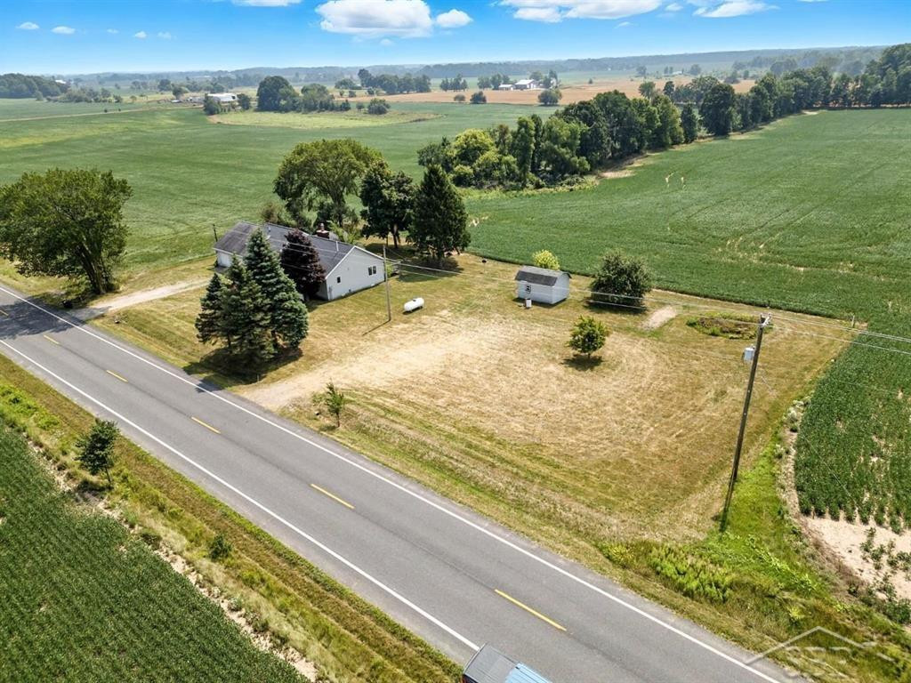 4289 W Baseline Road, Mount Pleasant, MI 48858 — Photo 3