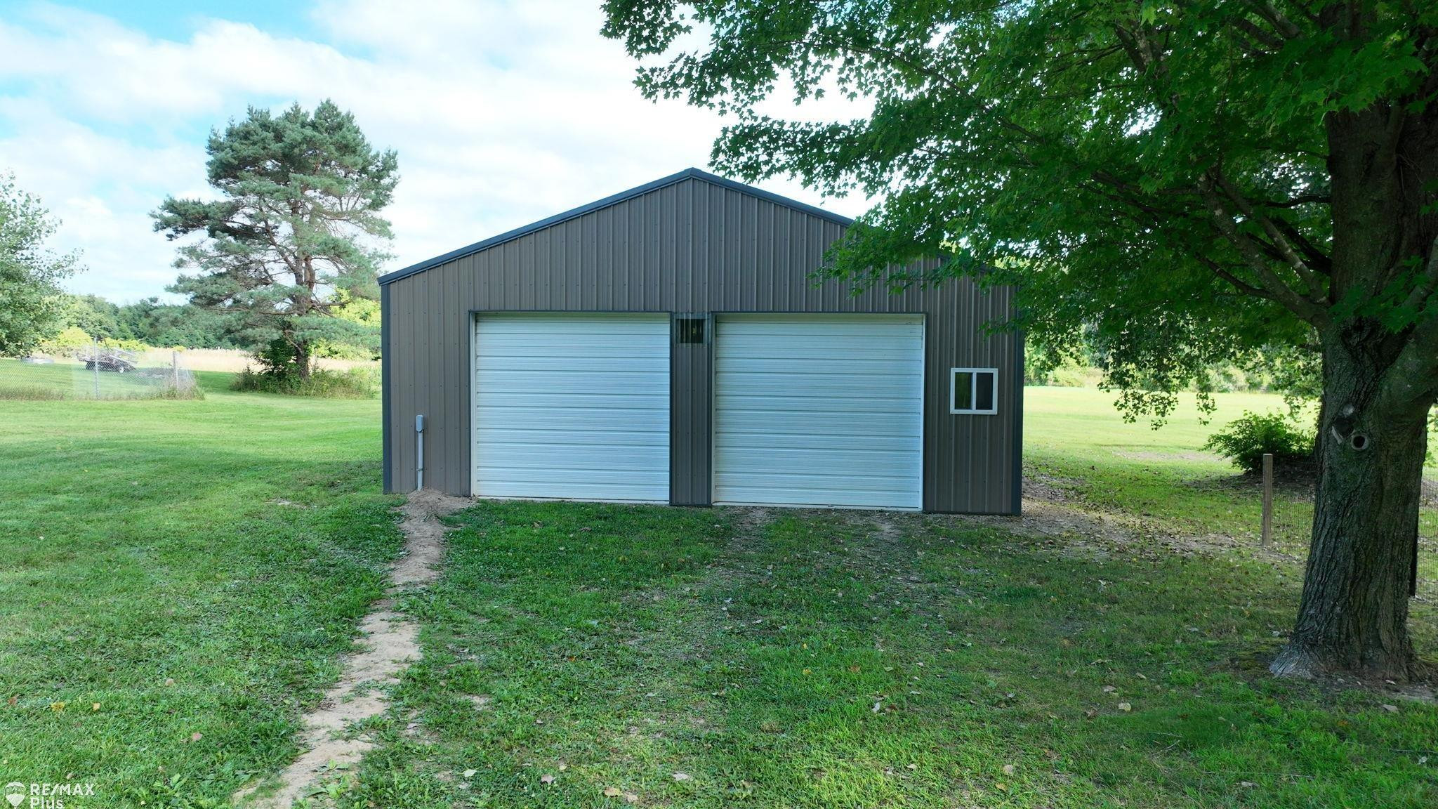 102 W Sawdust Corners Road, Lapeer, MI 48446 — Photo 41