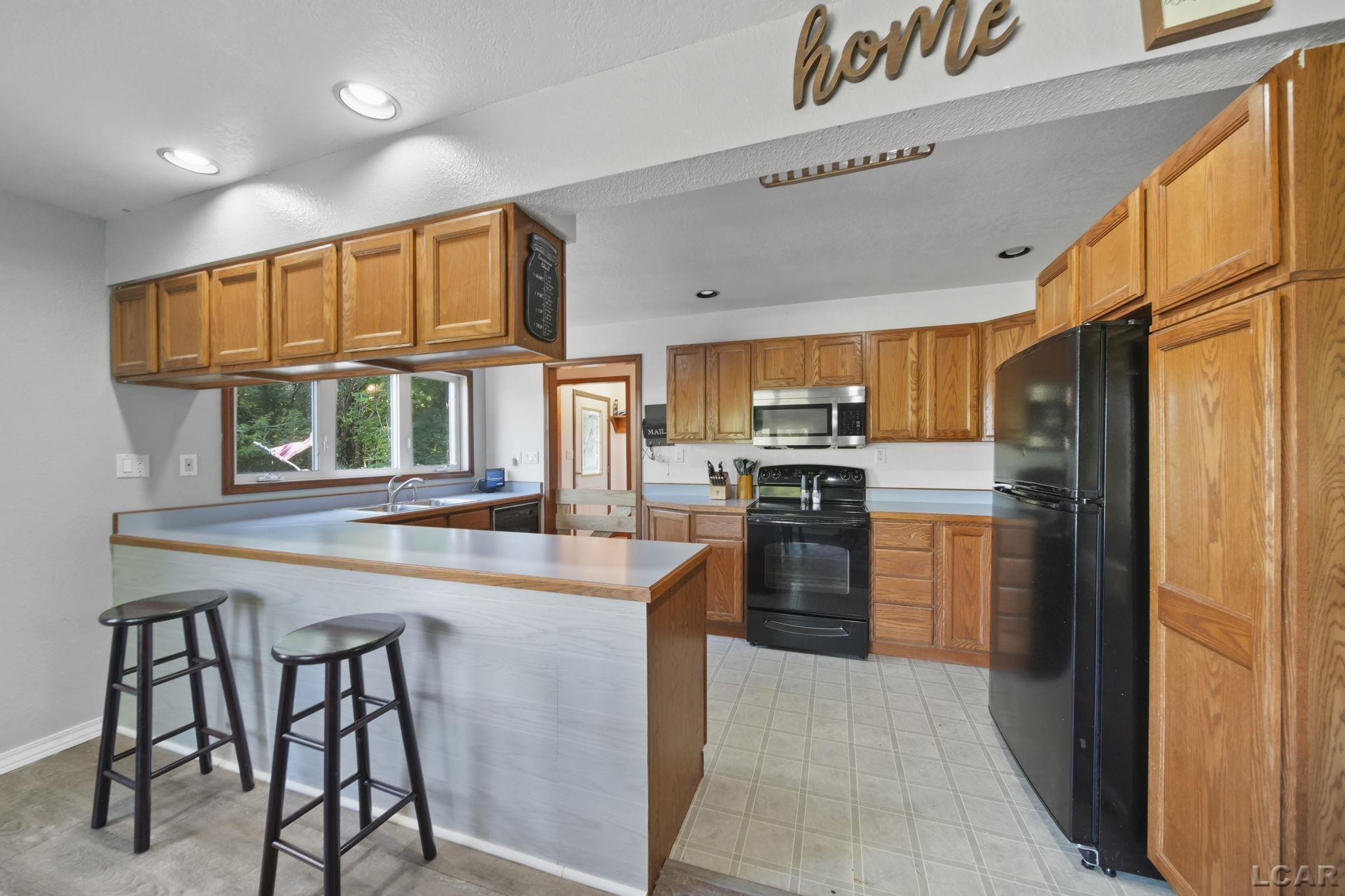 13477 Sandy Beach Rd Road, Manitou Beach, MI 49253 — Photo 9