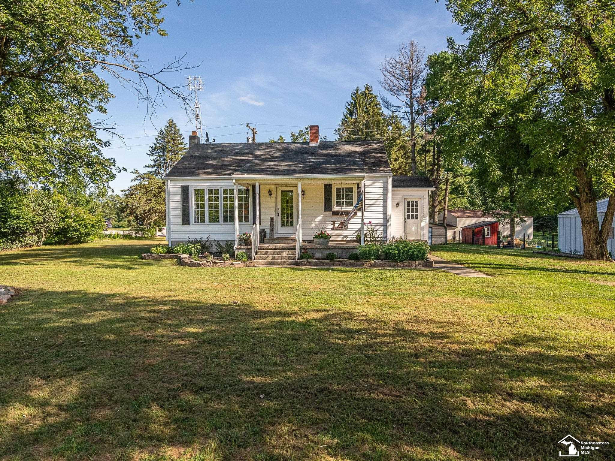 16325 Dixon Road, Petersburg, MI 49270 — front exterior